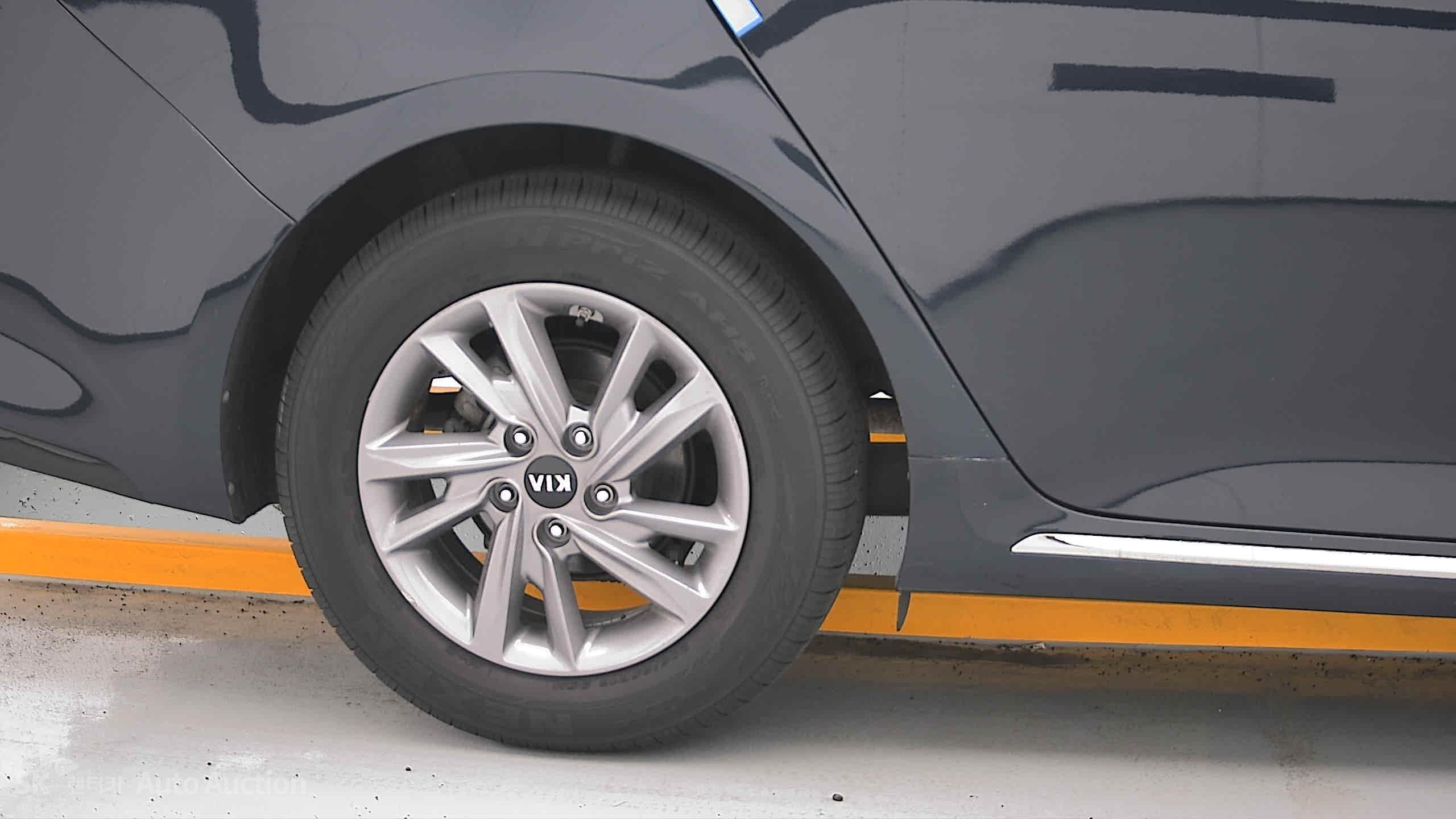 2019 - kia k5