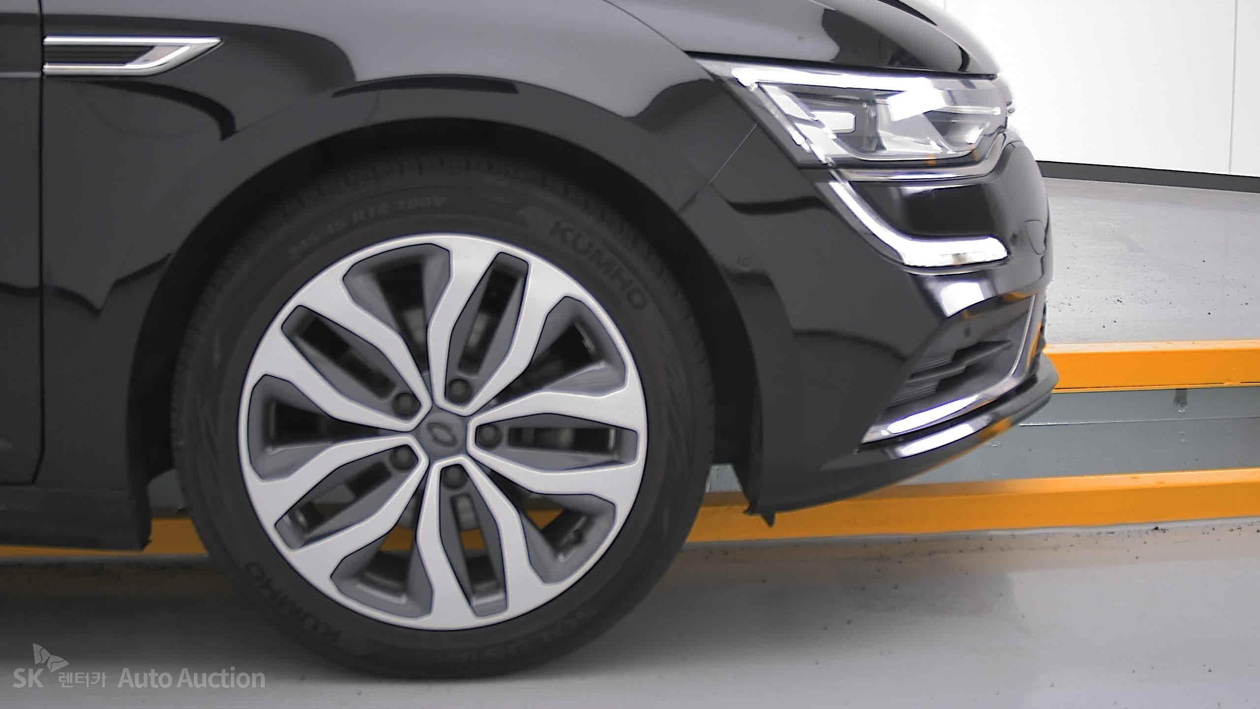 2016 - renault samsung sm6