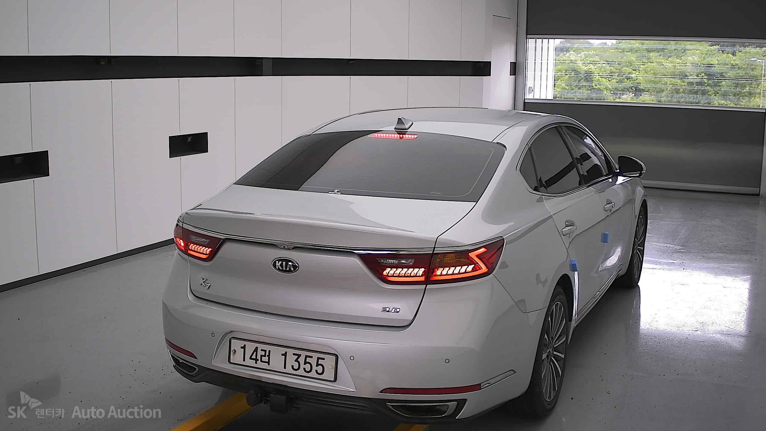 2018 - kia k7