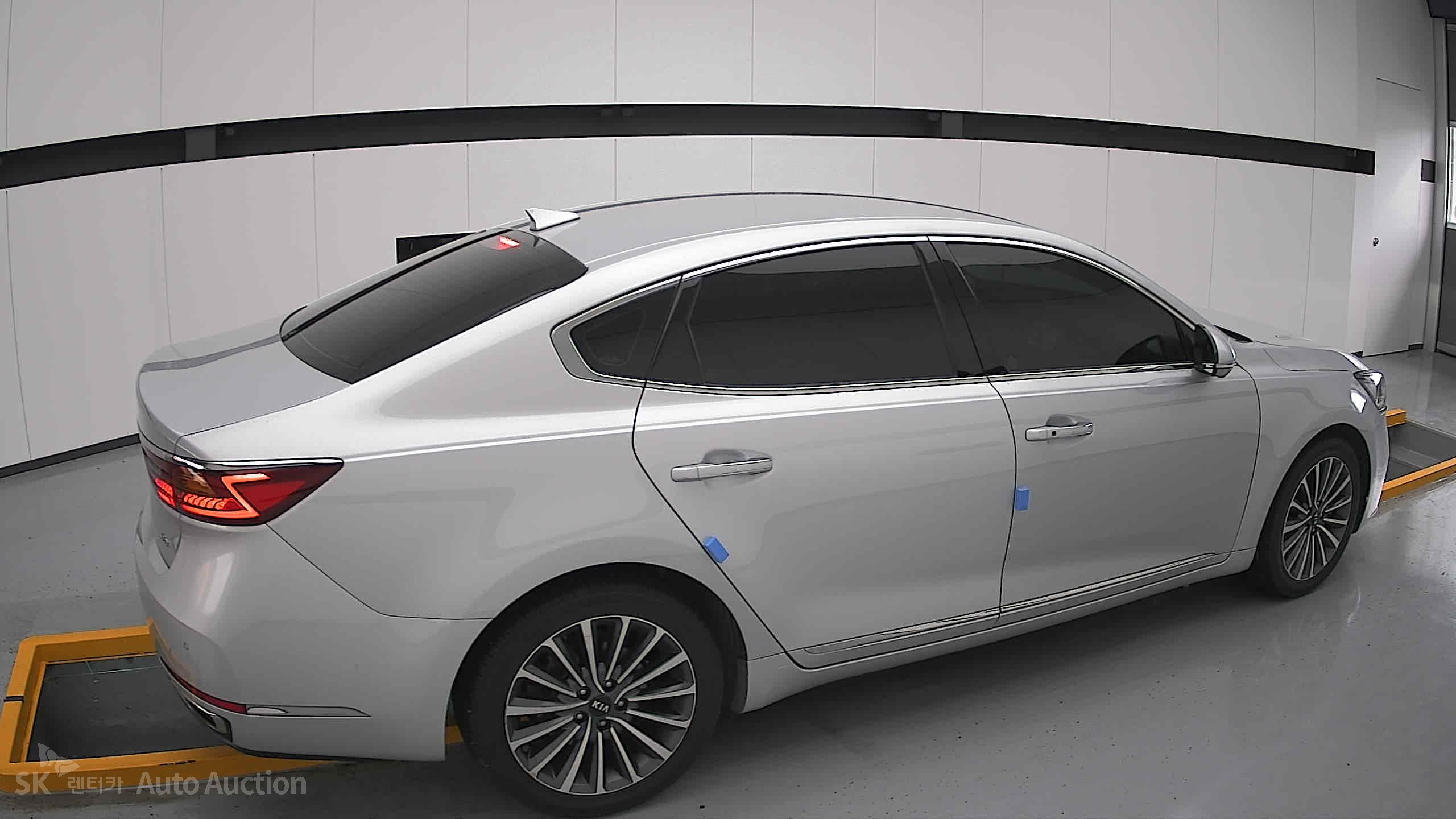 2018 - kia k7