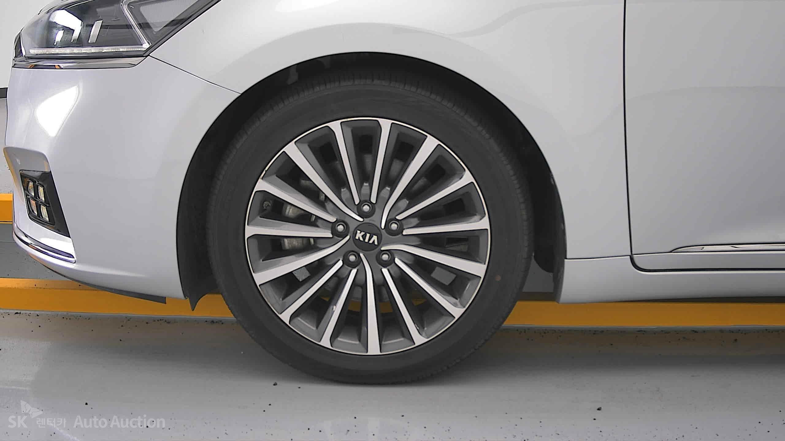 2018 - kia k7