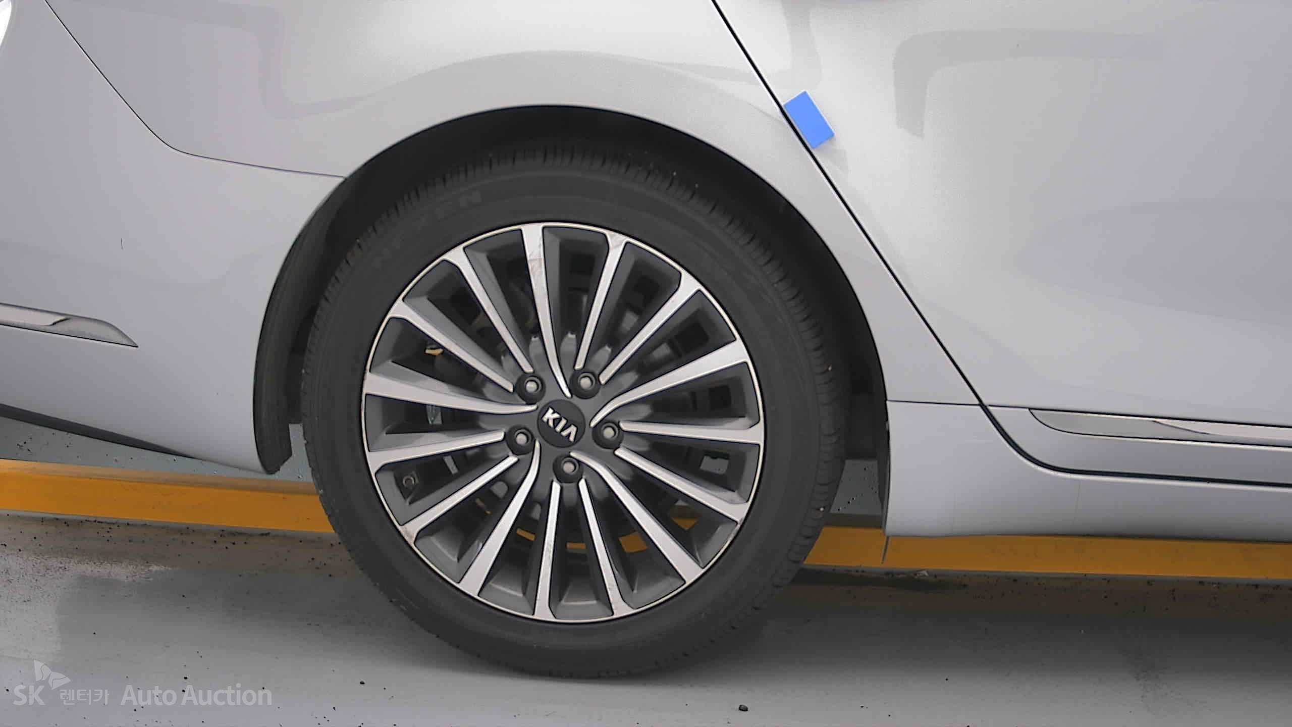 2018 - kia k7
