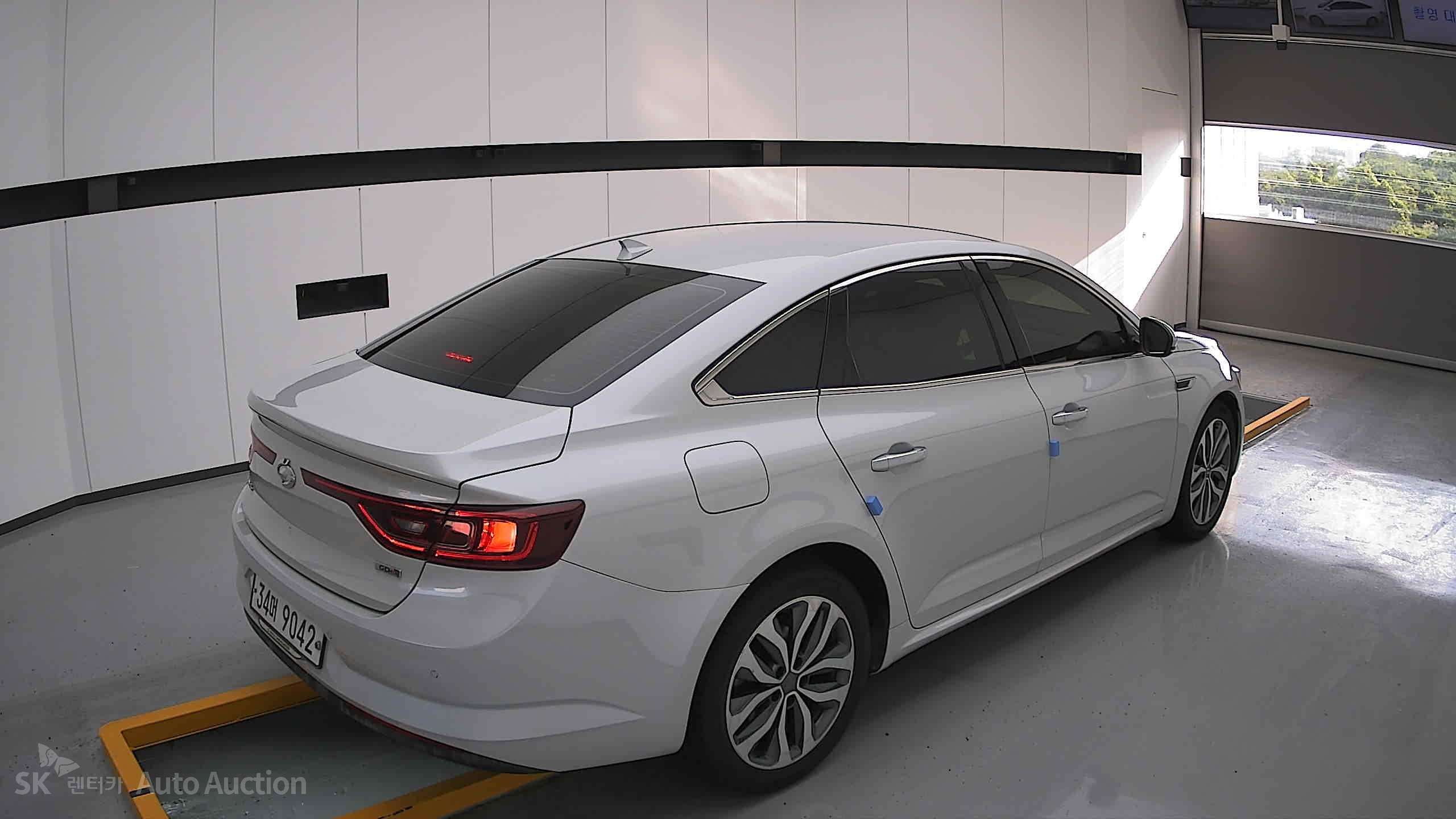 2016 - renault samsung sm6