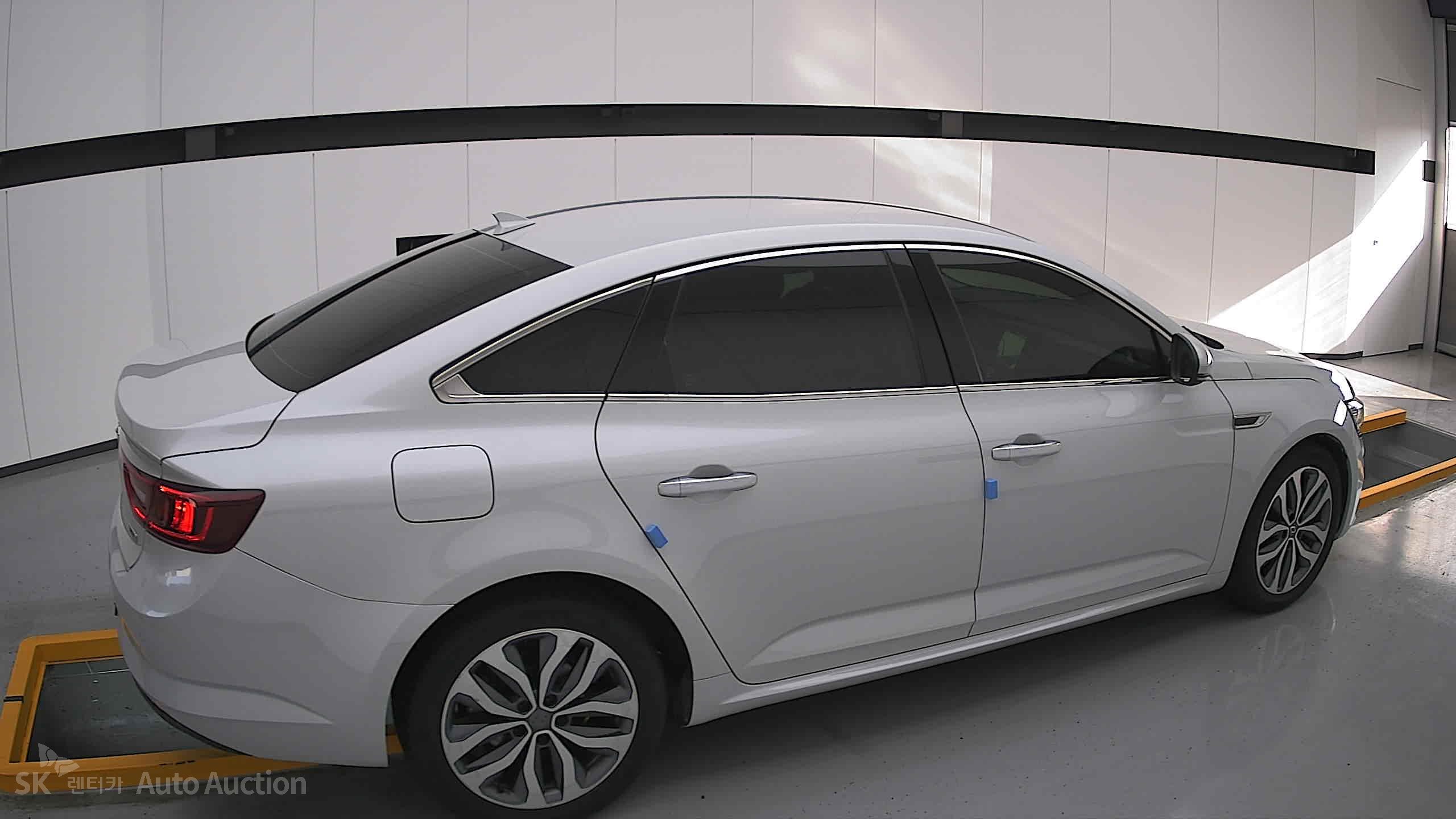 2016 - renault samsung sm6