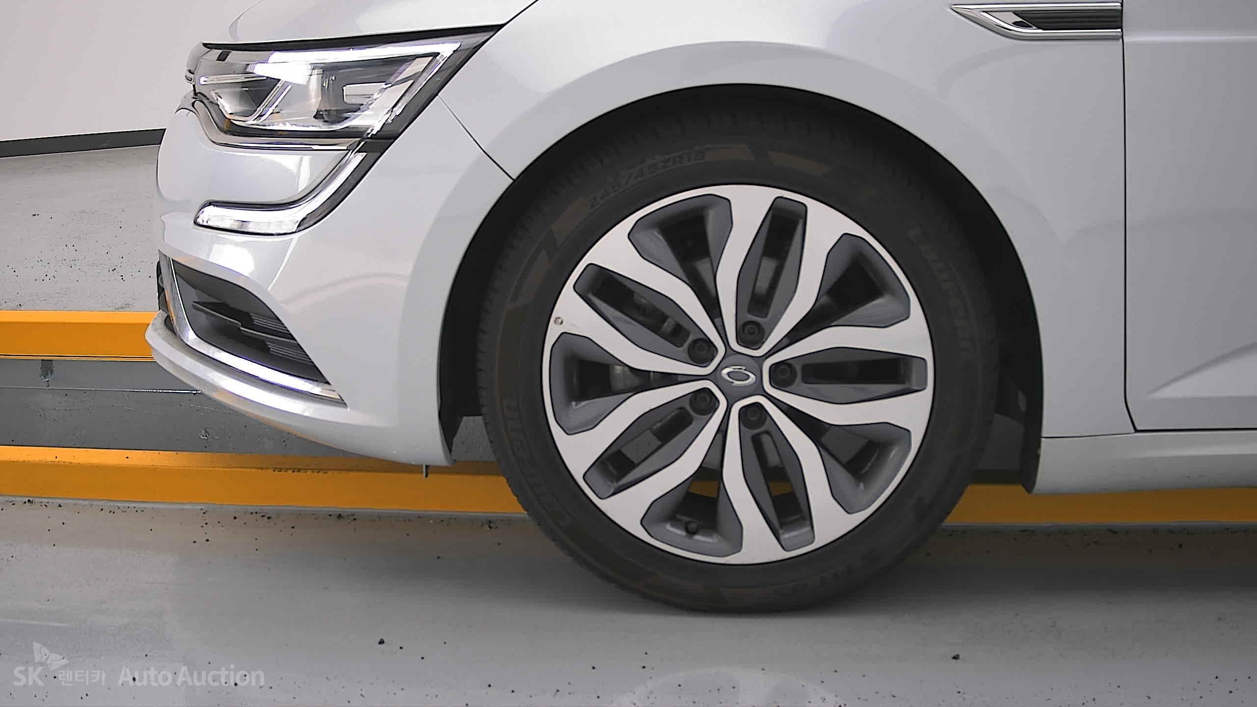 2016 - renault samsung sm6
