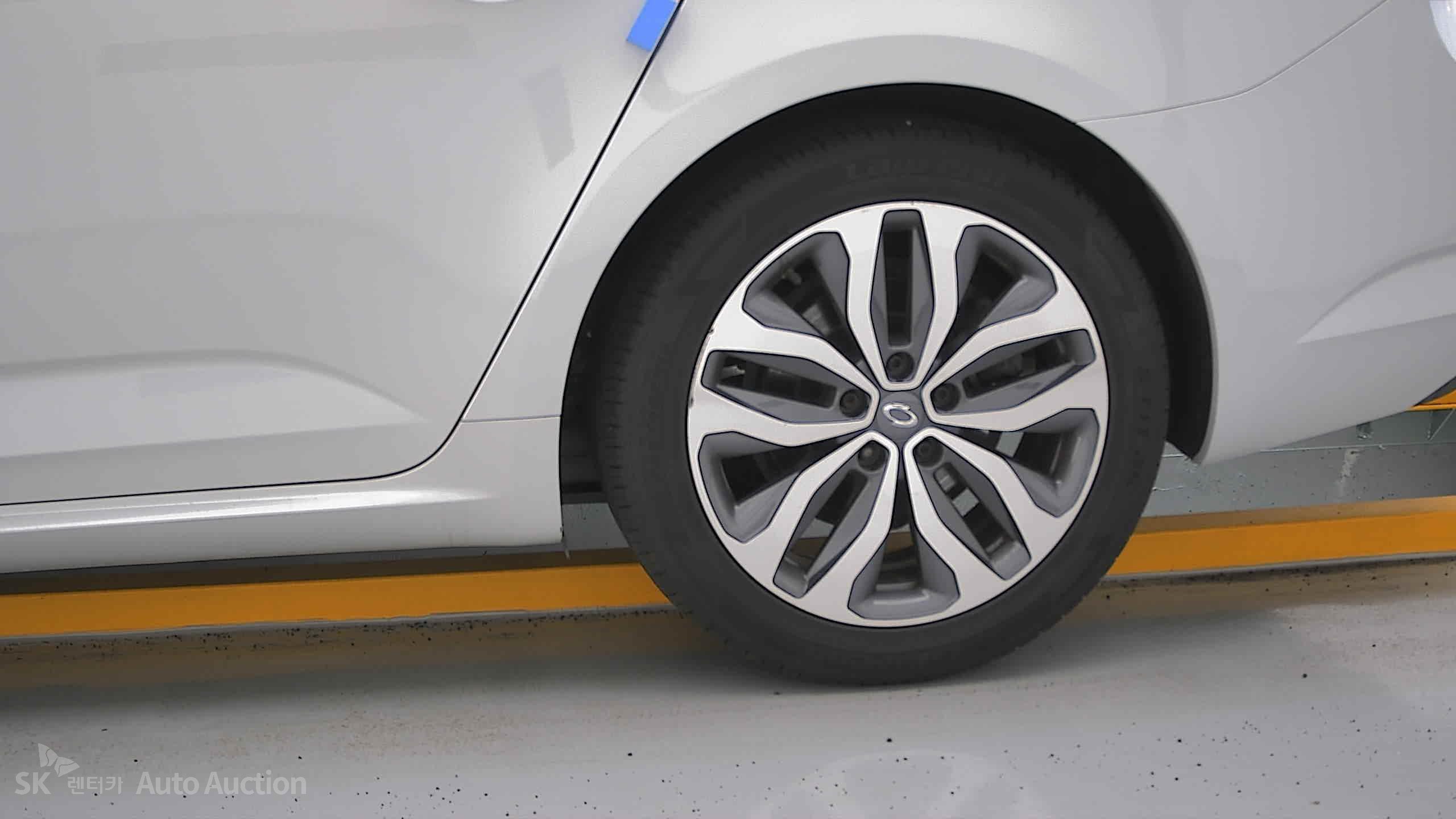 2016 - renault samsung sm6