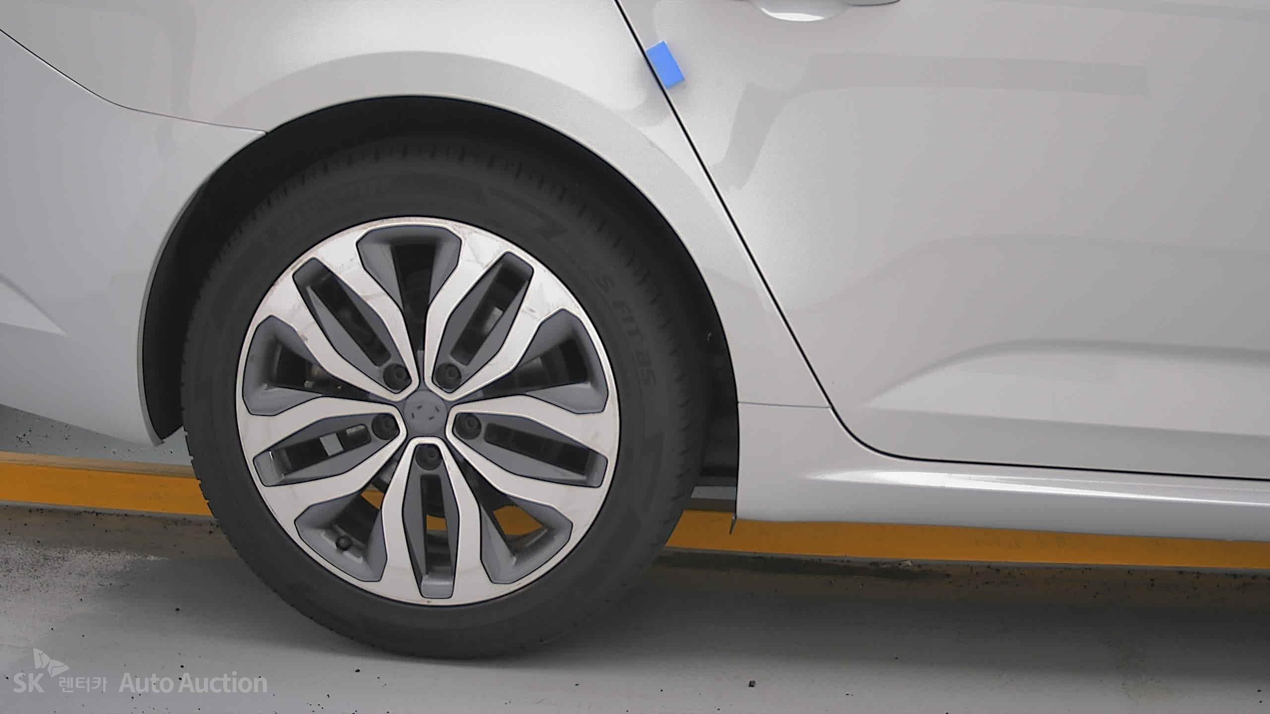 2016 - renault samsung sm6