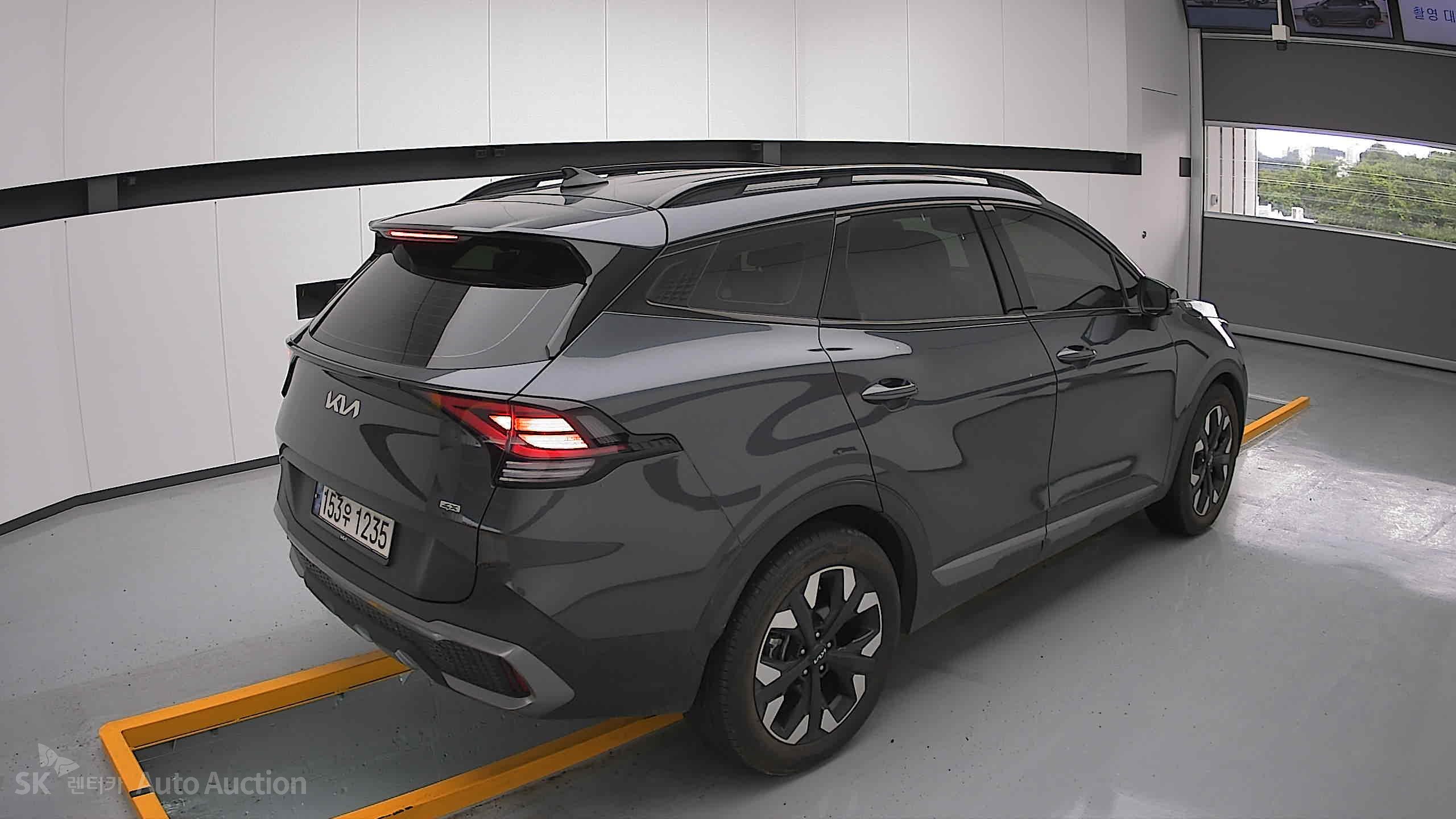 2022 - kia sportage