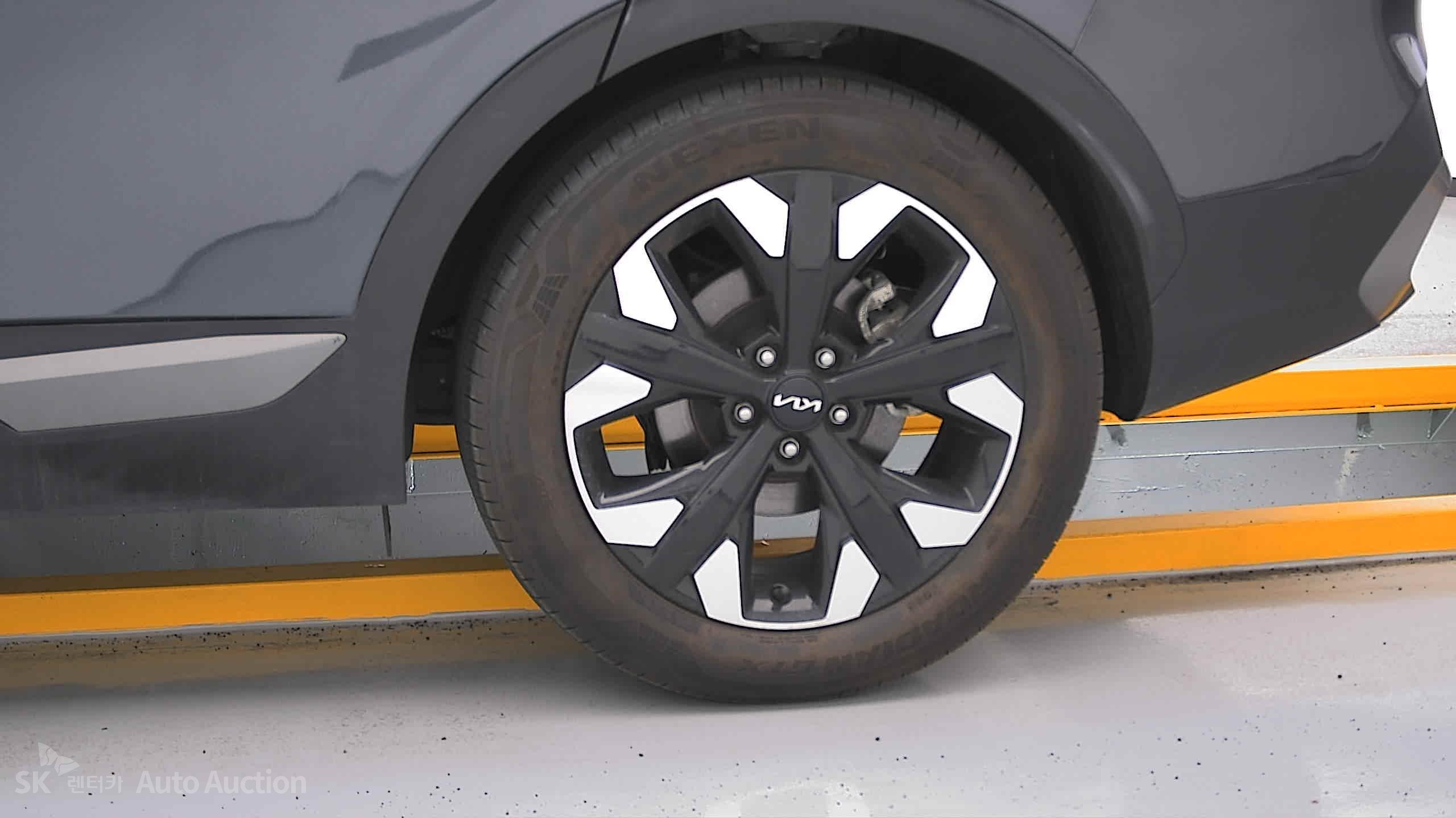 2022 - kia sportage
