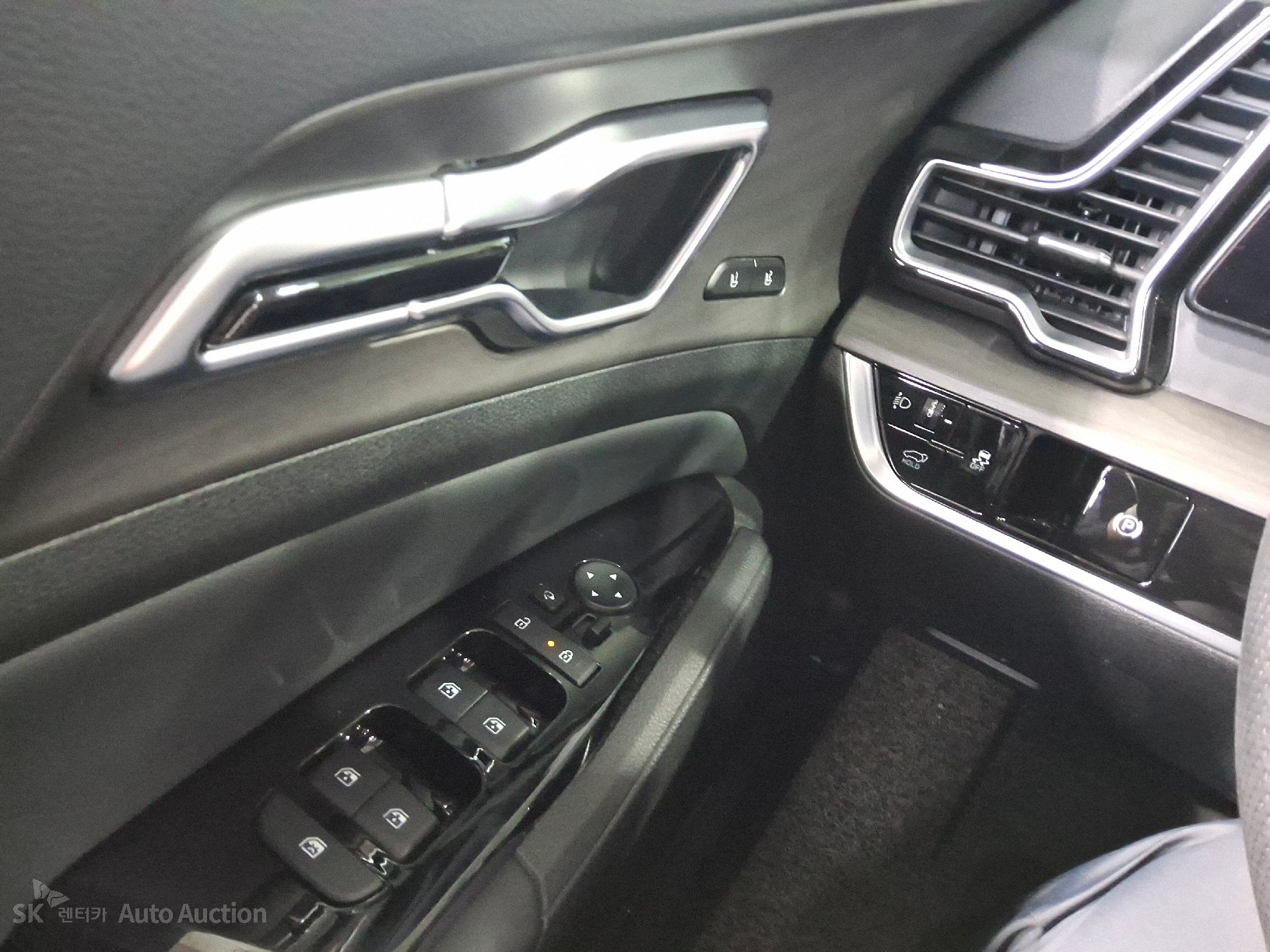 2022 - kia sportage