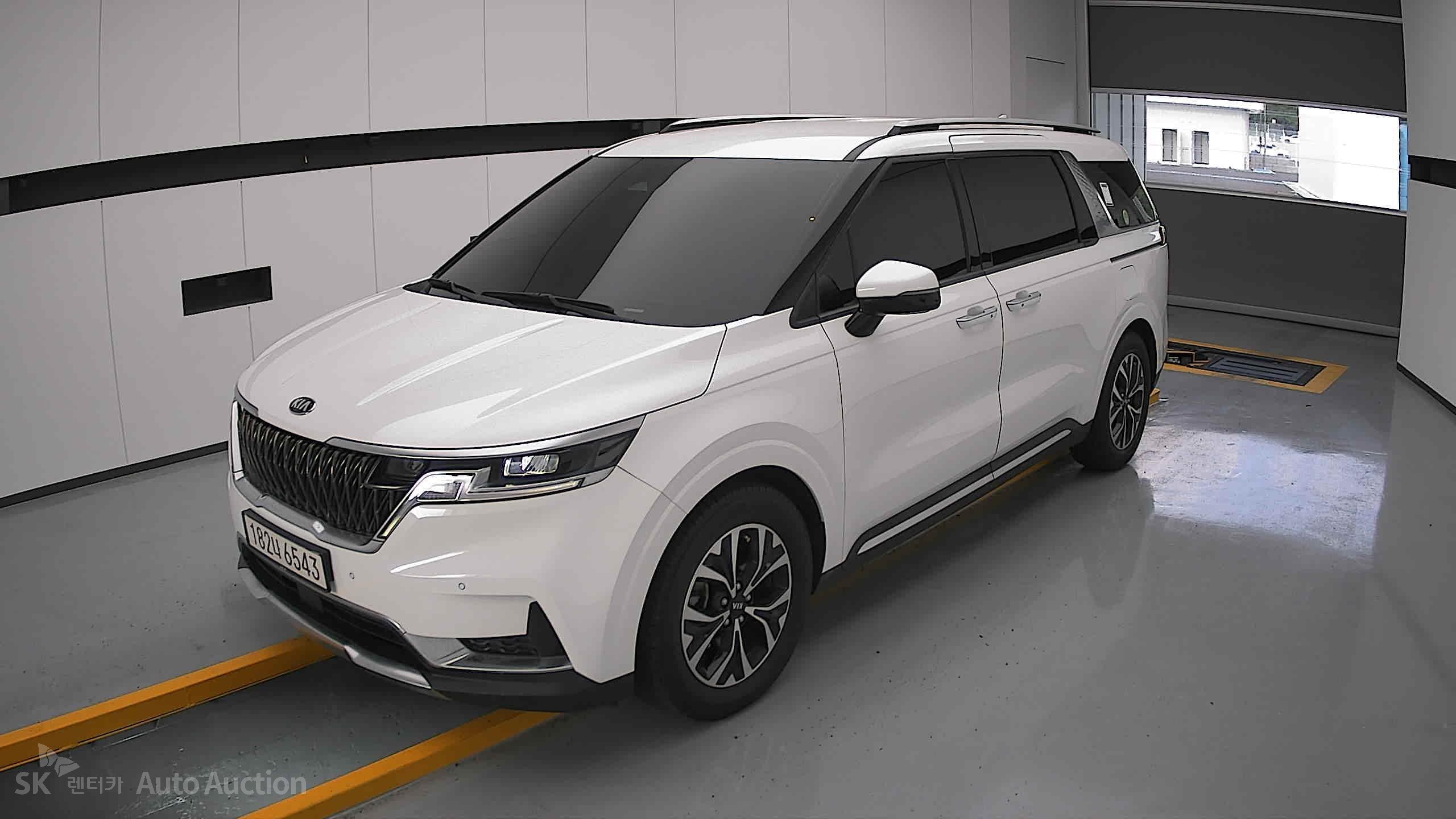 2021 - kia carnival