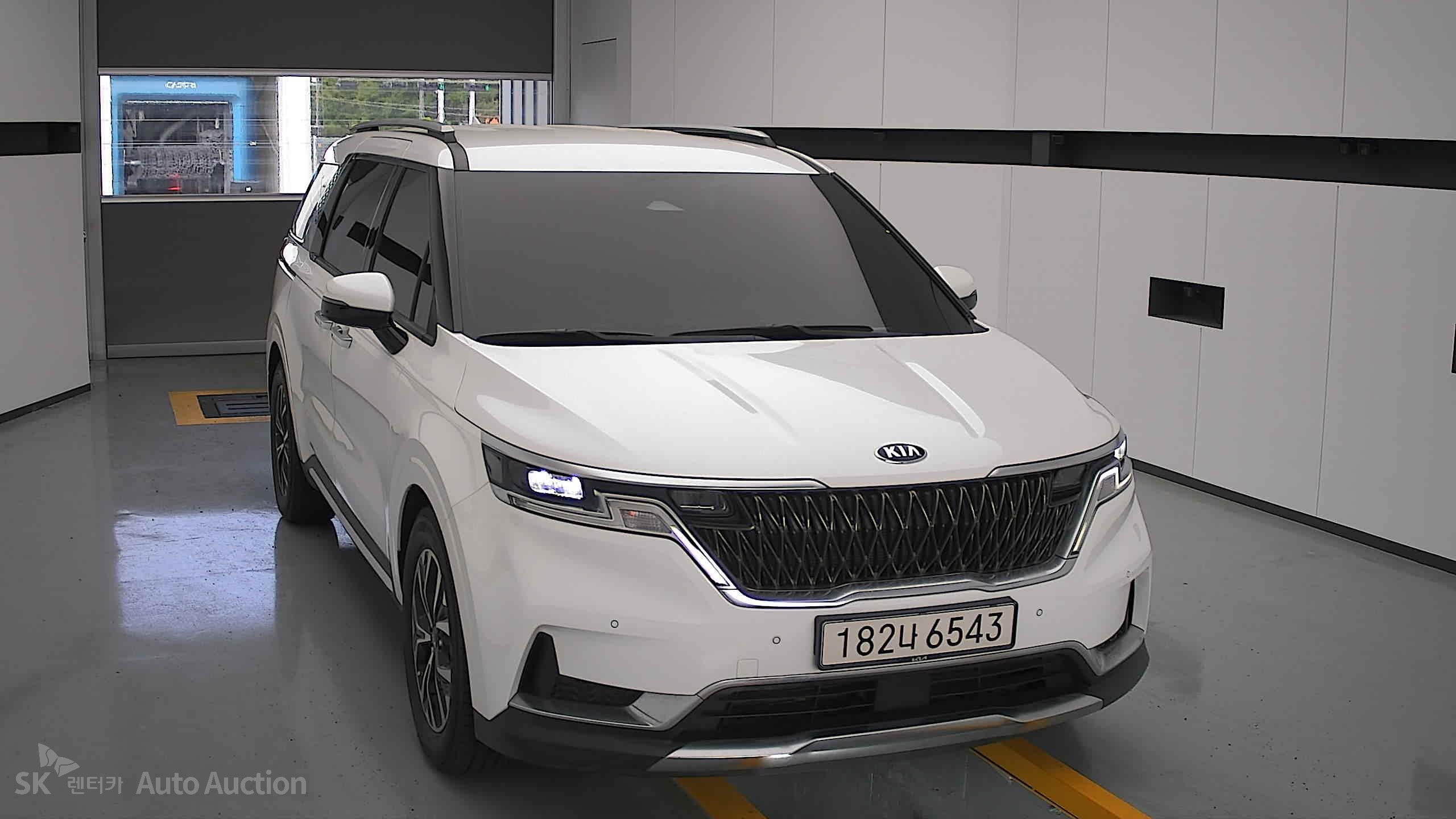 2021 - kia carnival