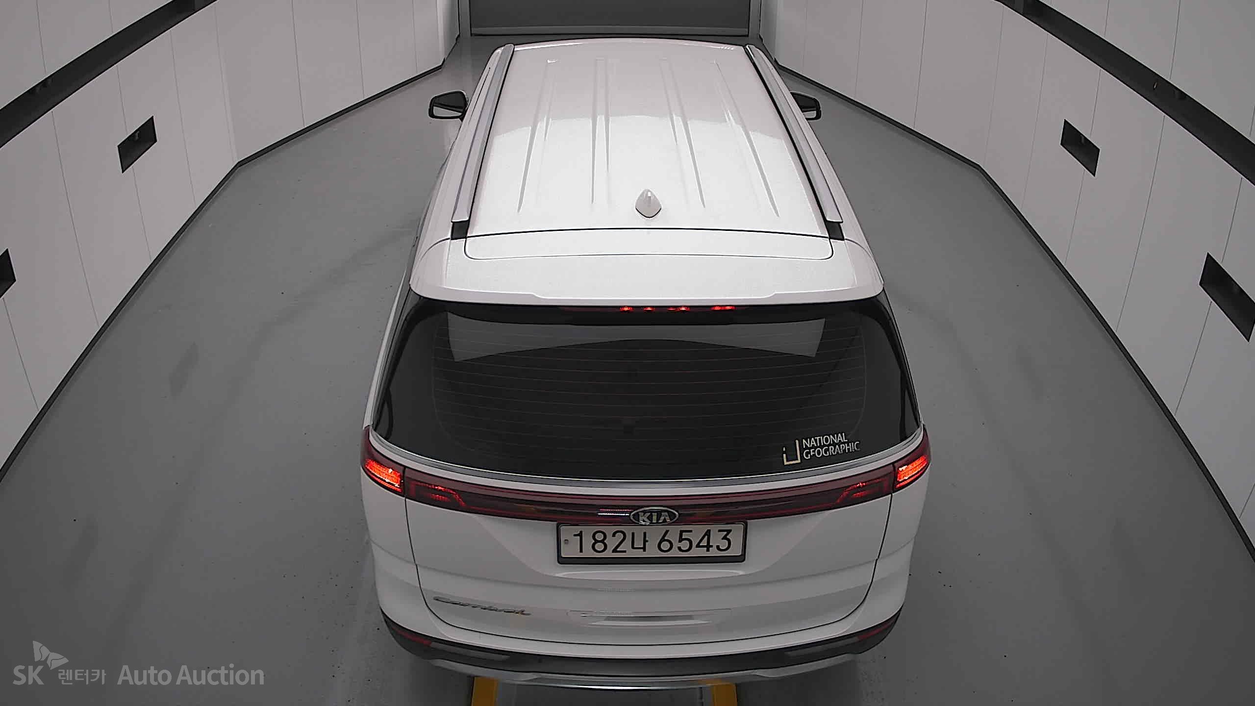 2021 - kia carnival