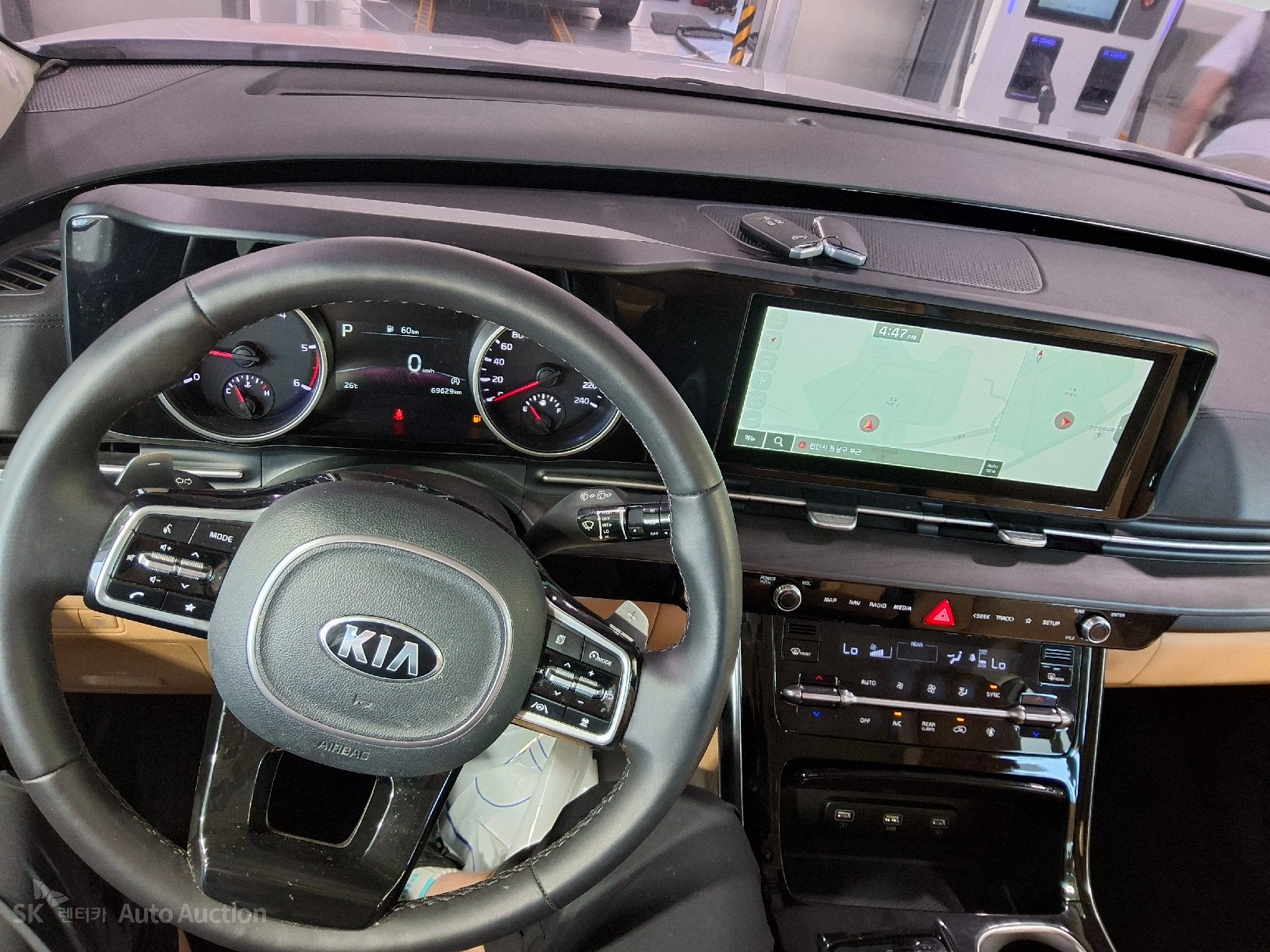 2021 - kia carnival