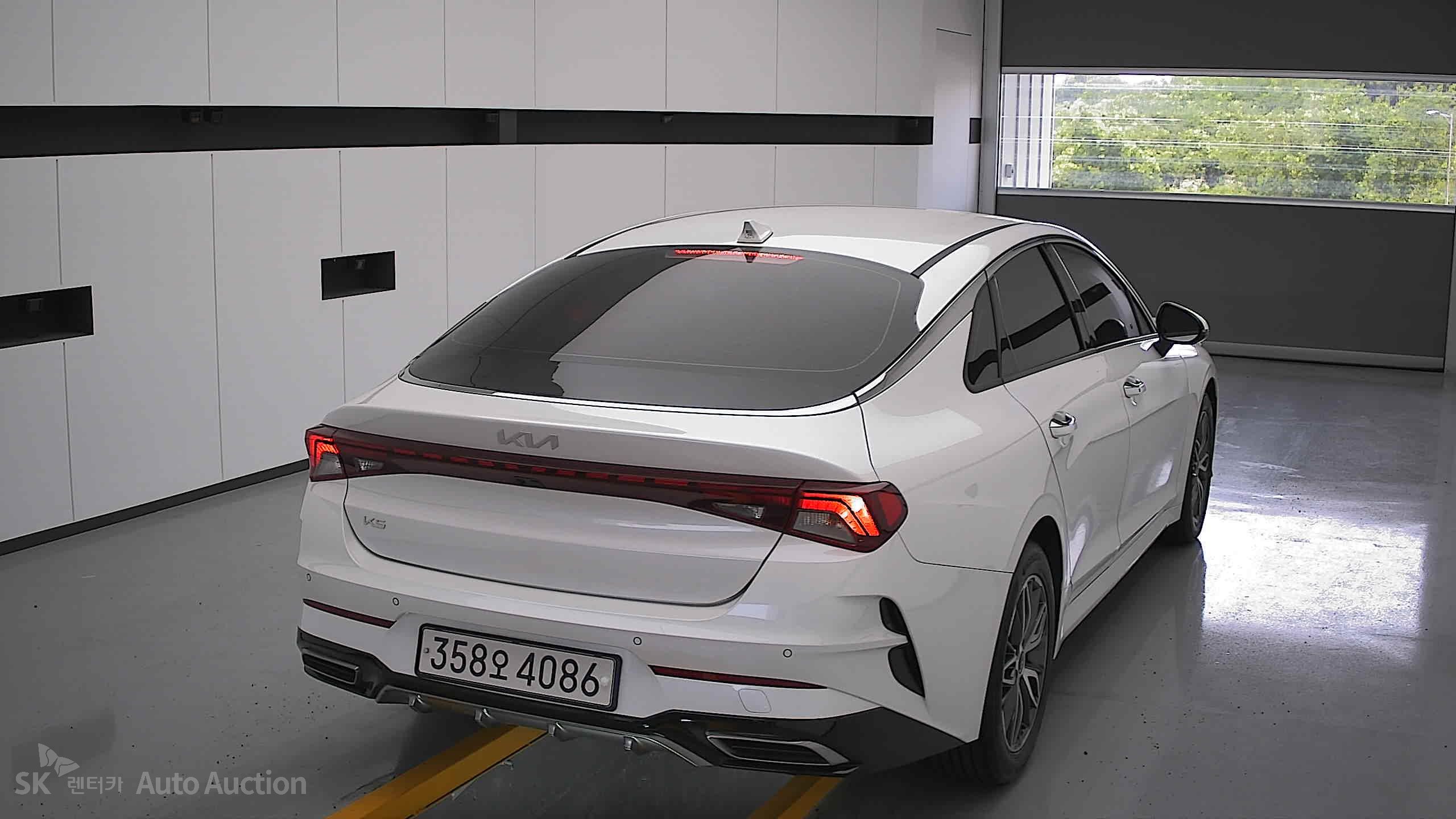 2023 - kia k5