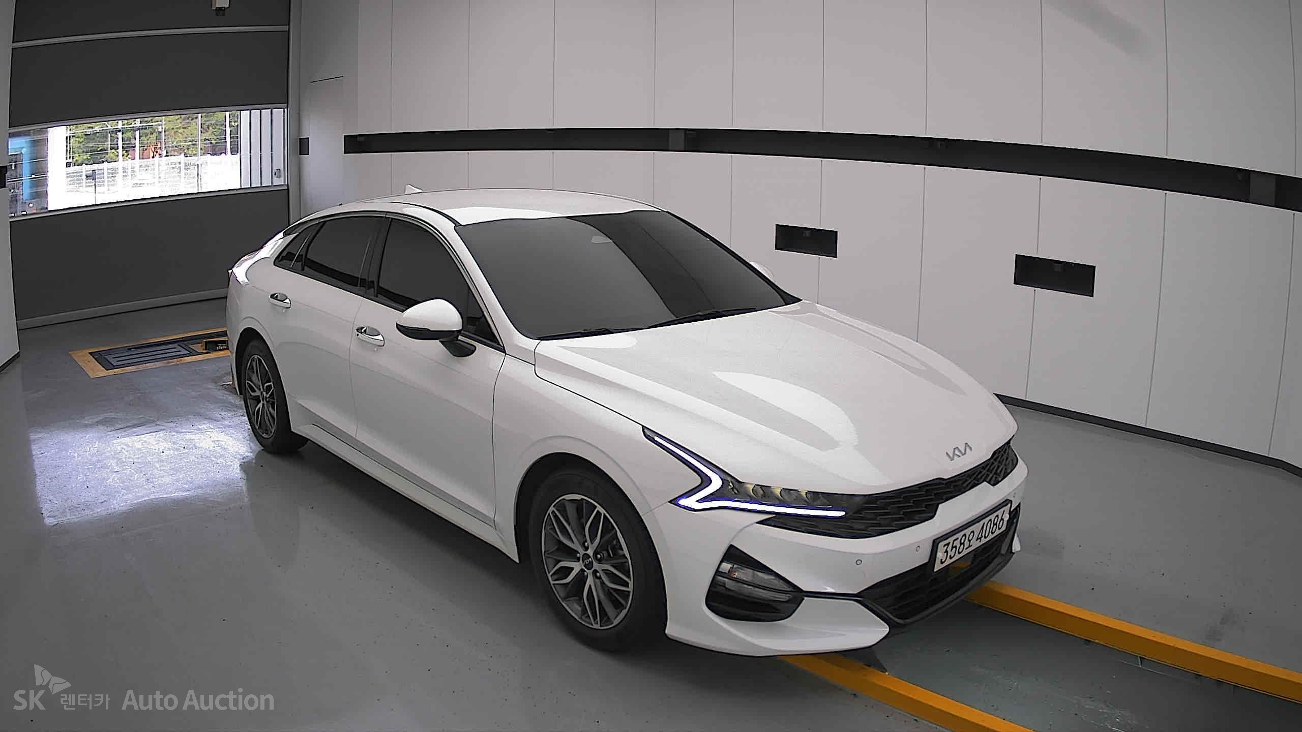 2023 - kia k5