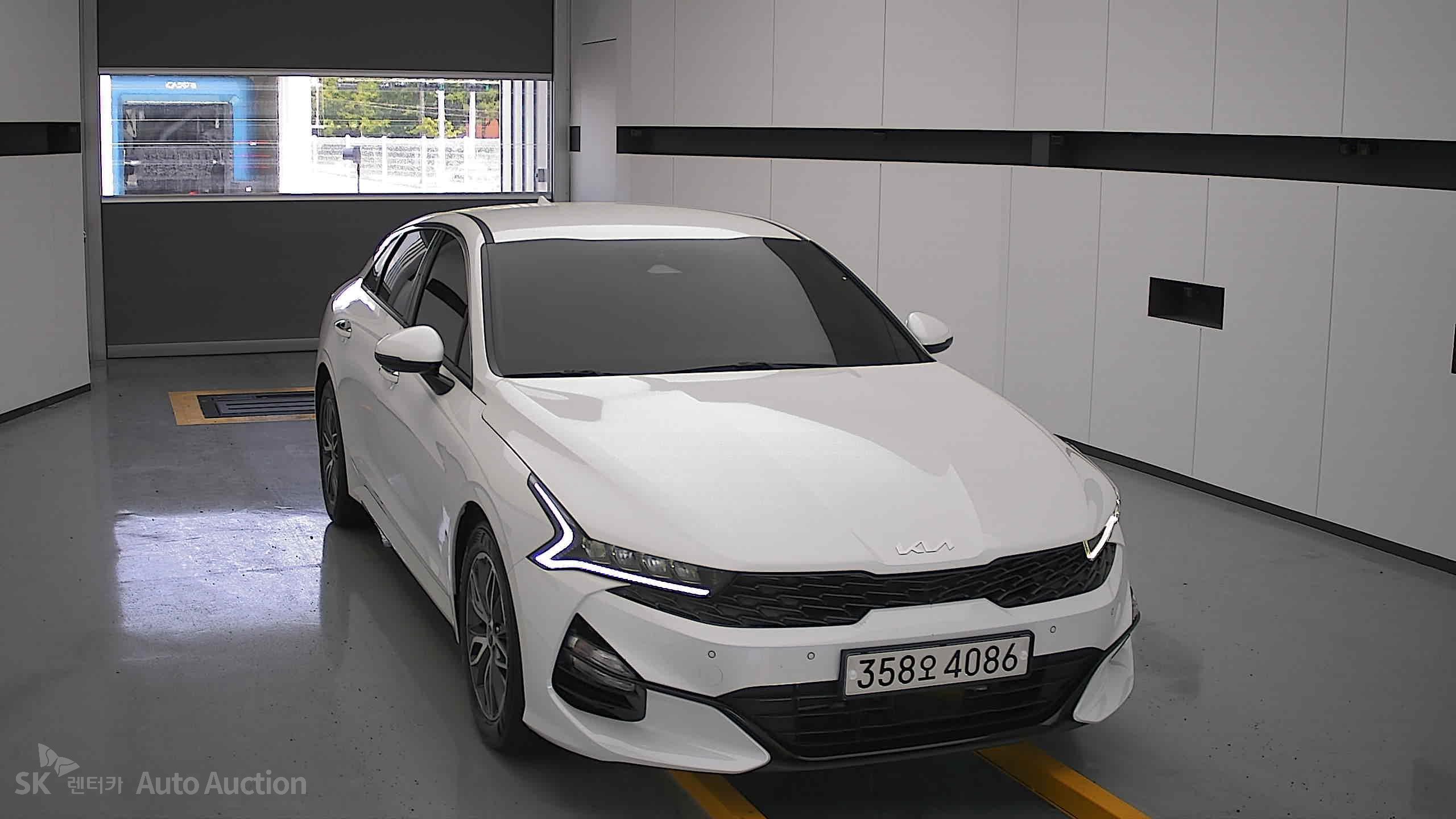 2023 - kia k5