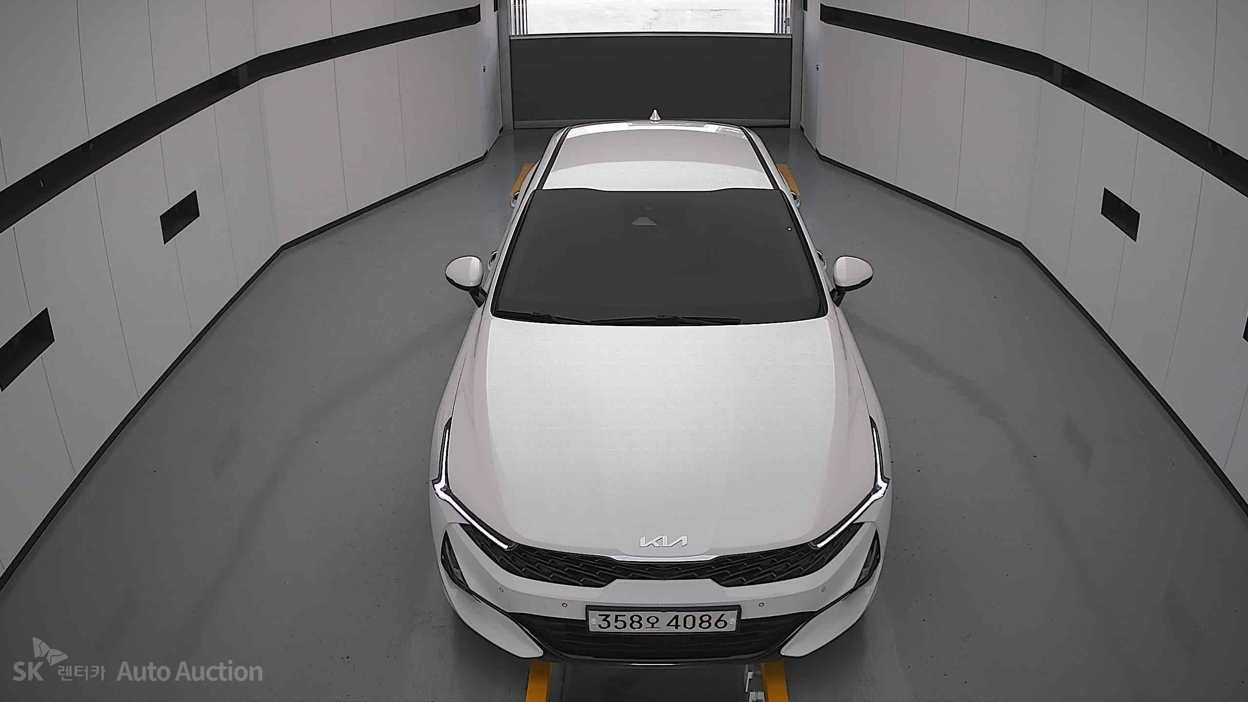 2023 - kia k5