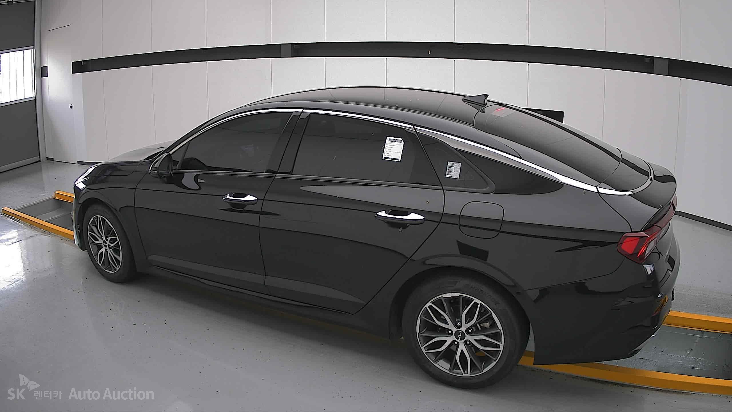 2023 - kia k5