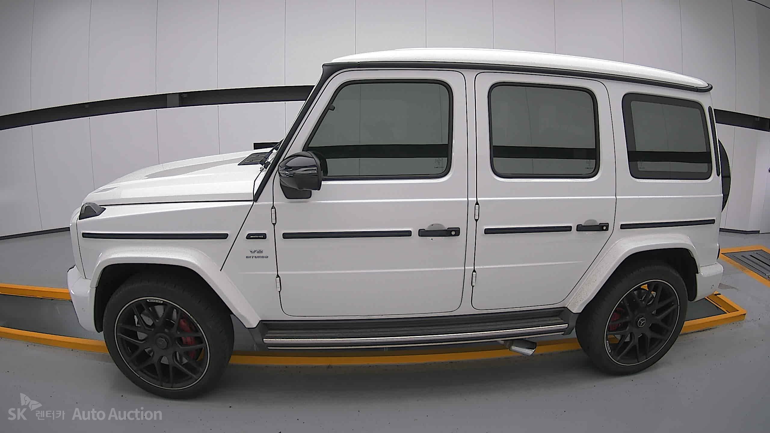 2021 - mercedes-benz g63 amg