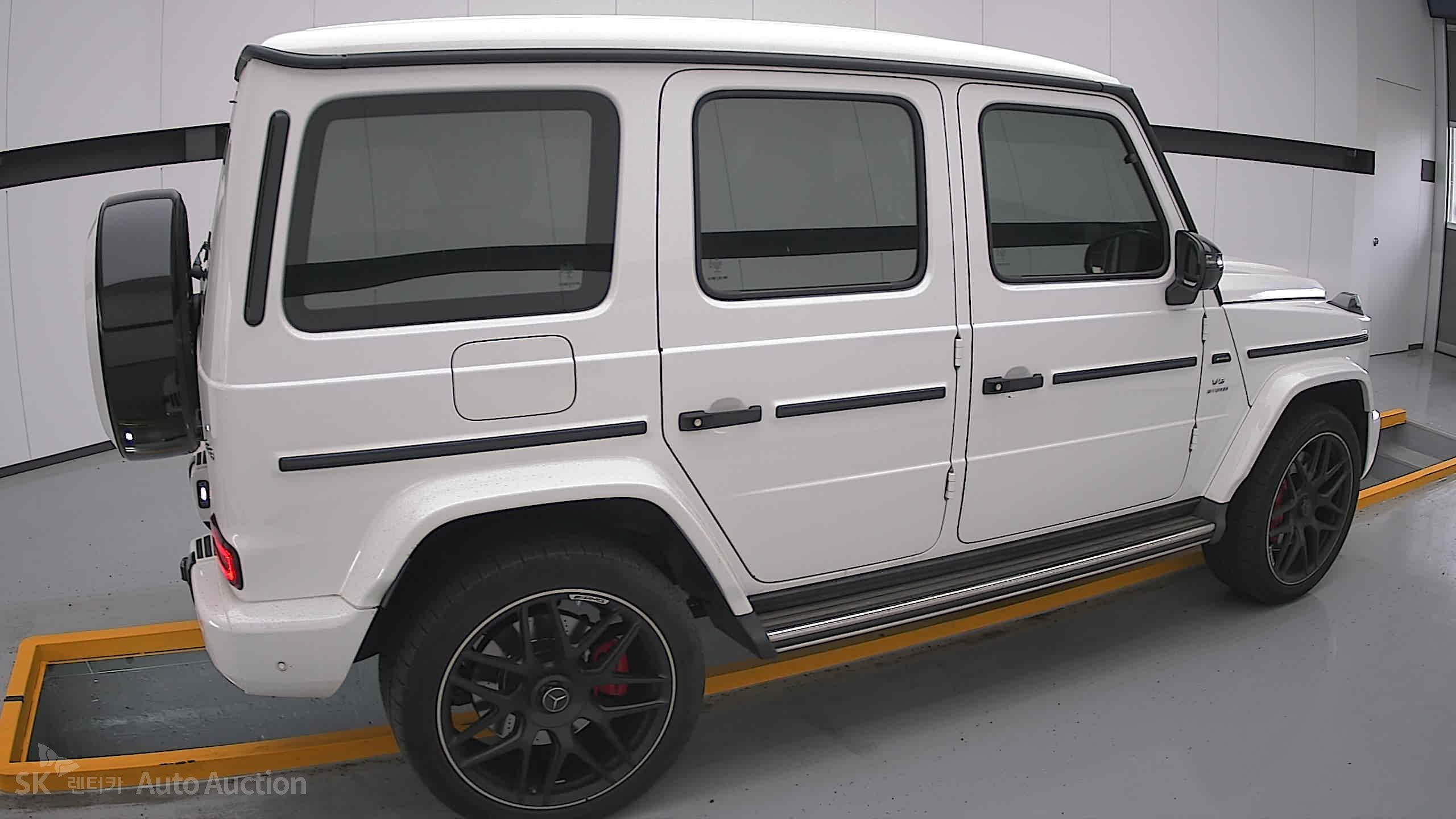 2021 - mercedes-benz g63 amg