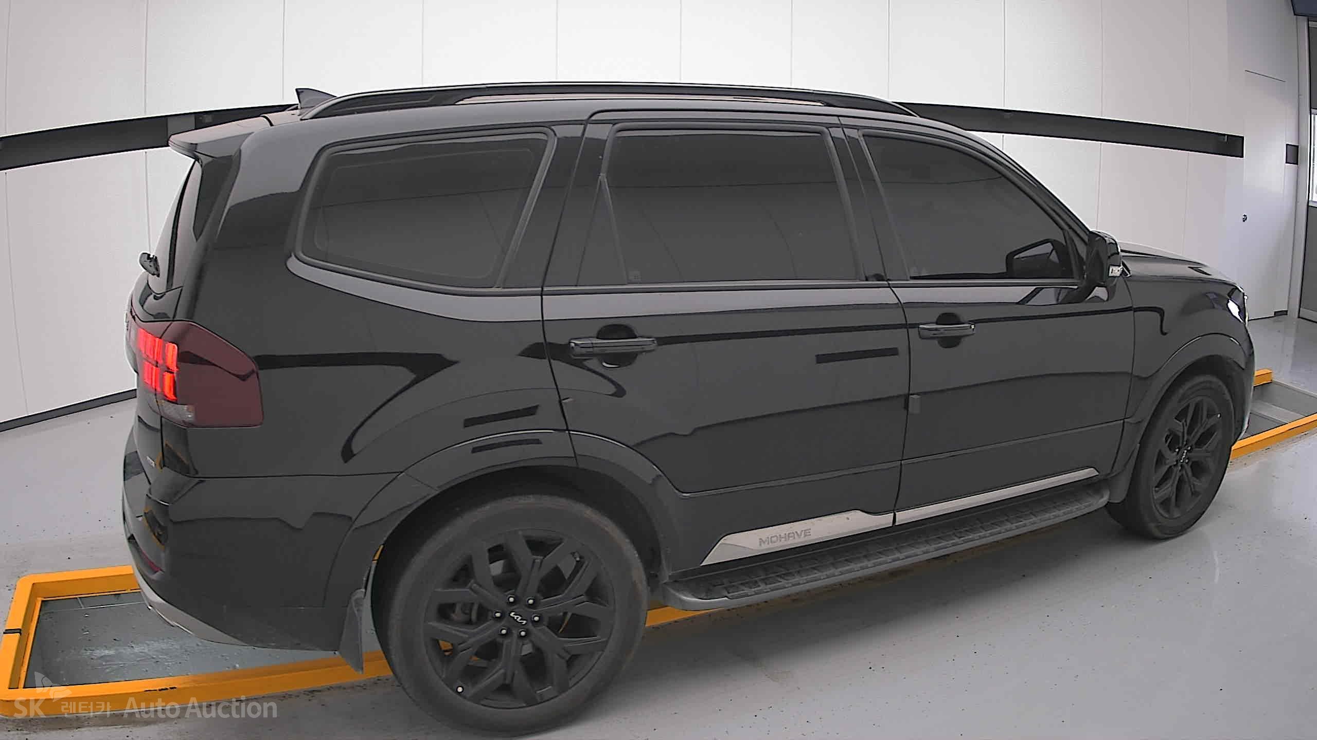 2022 - kia mohave