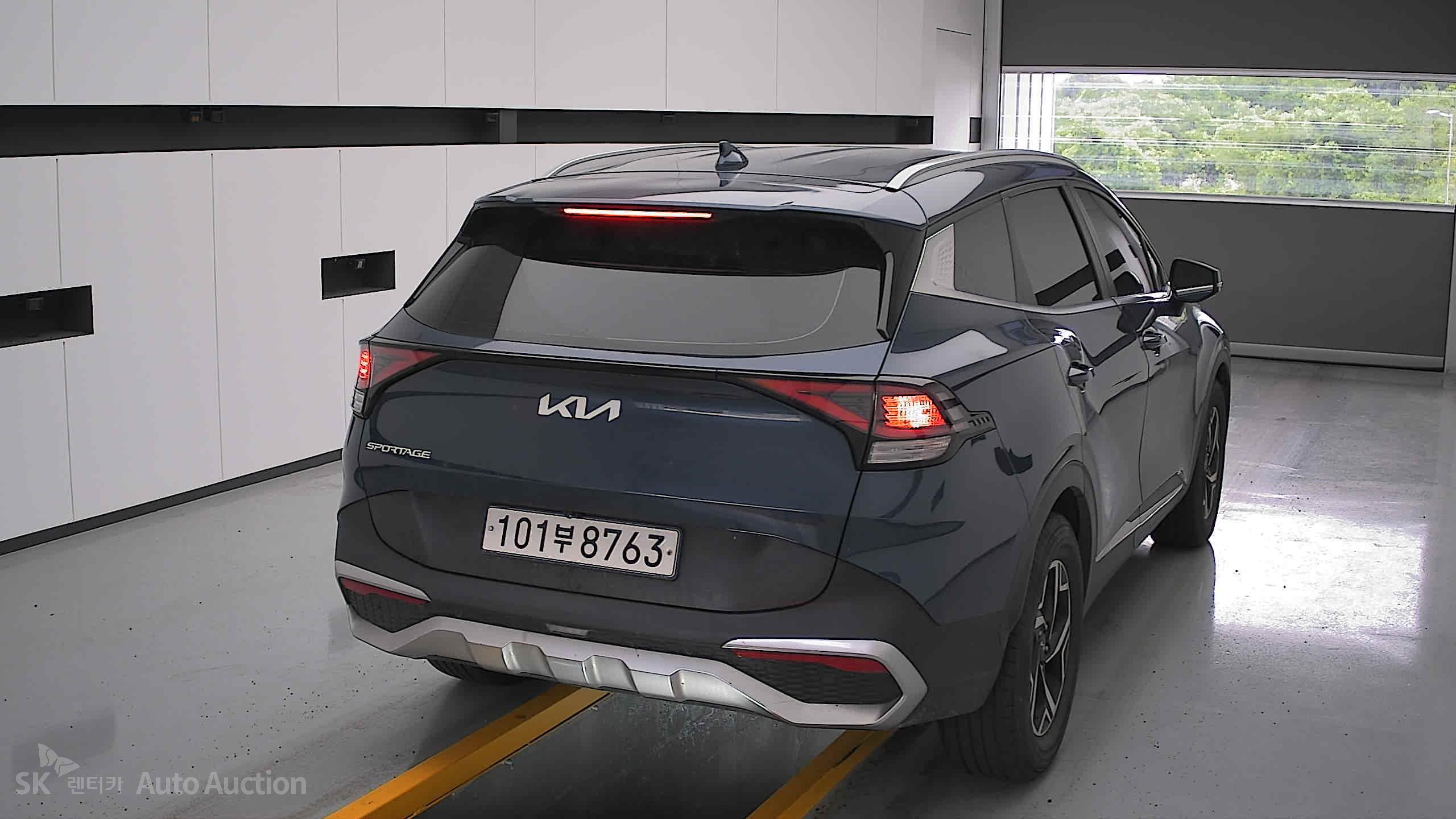 2023 - kia sportage