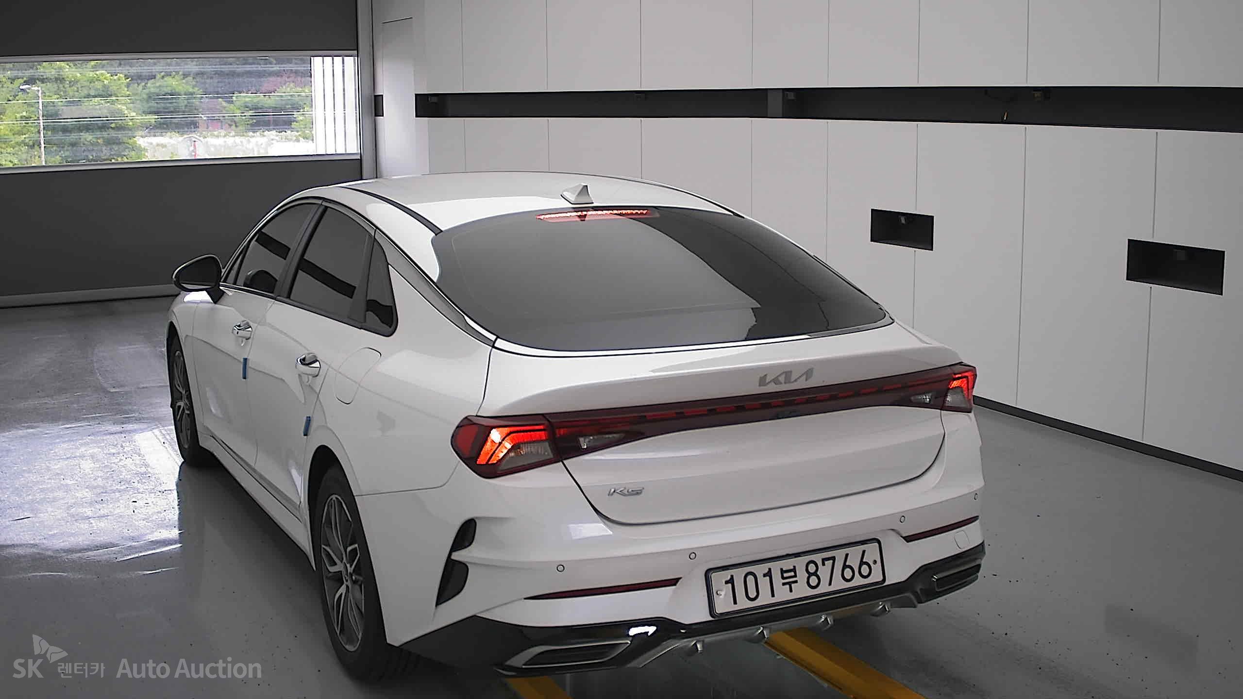2022 - kia k5