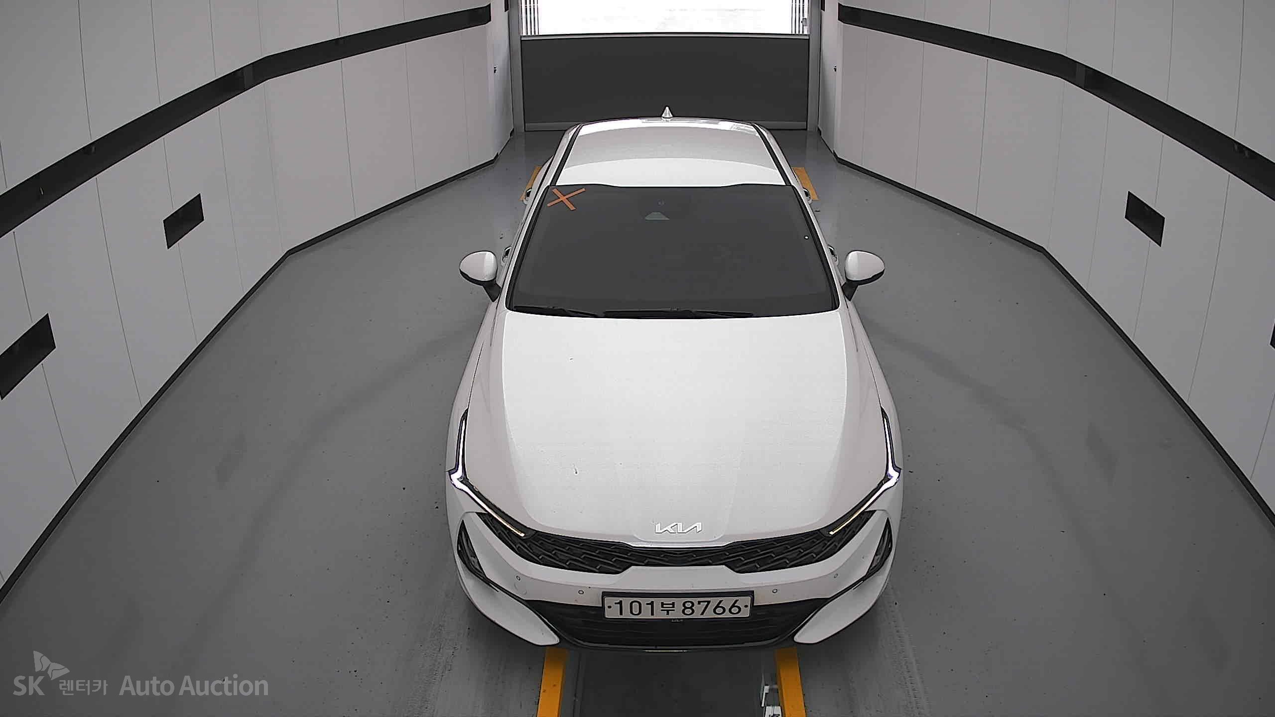 2022 - kia k5