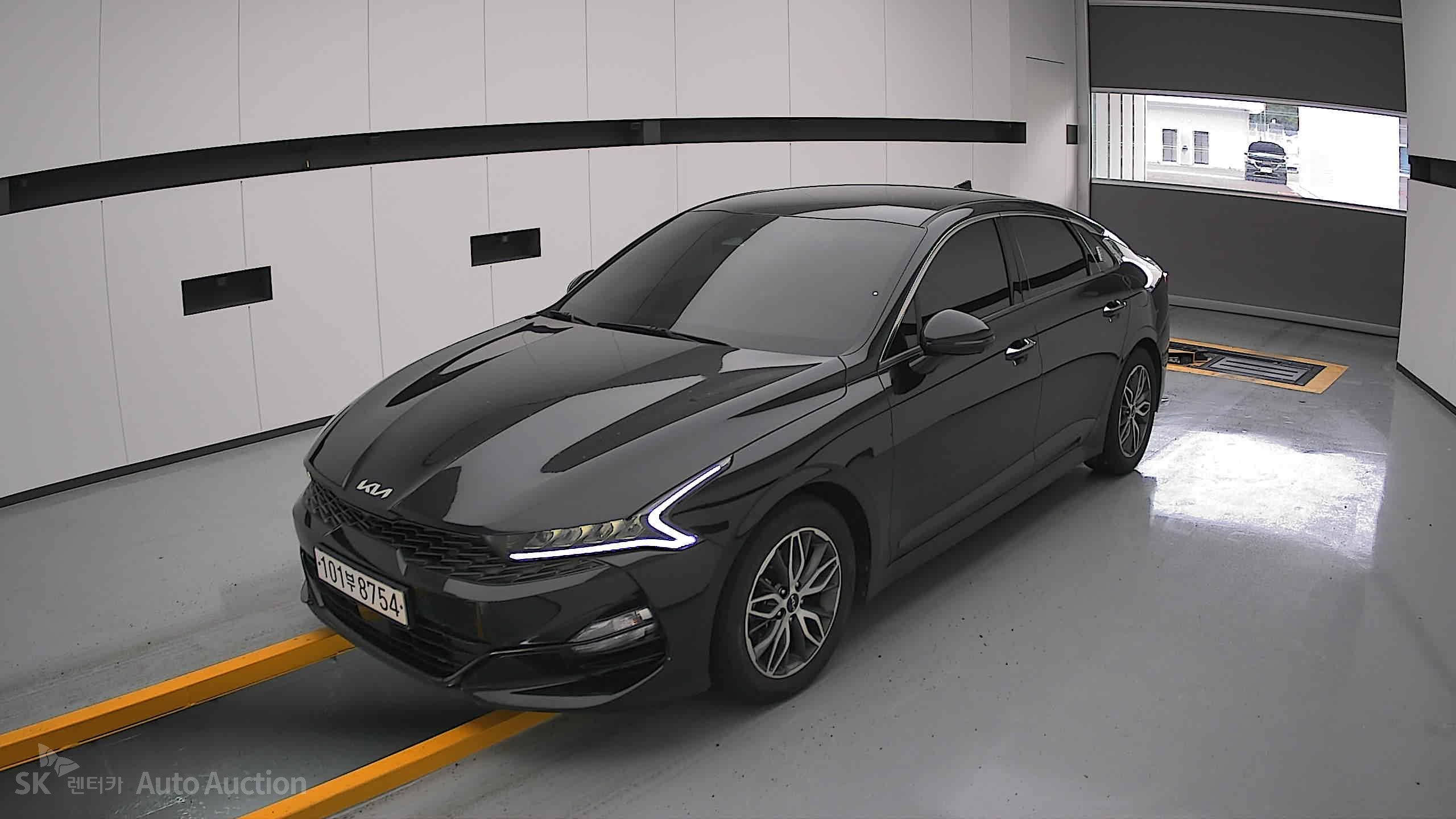 2023 - kia k5