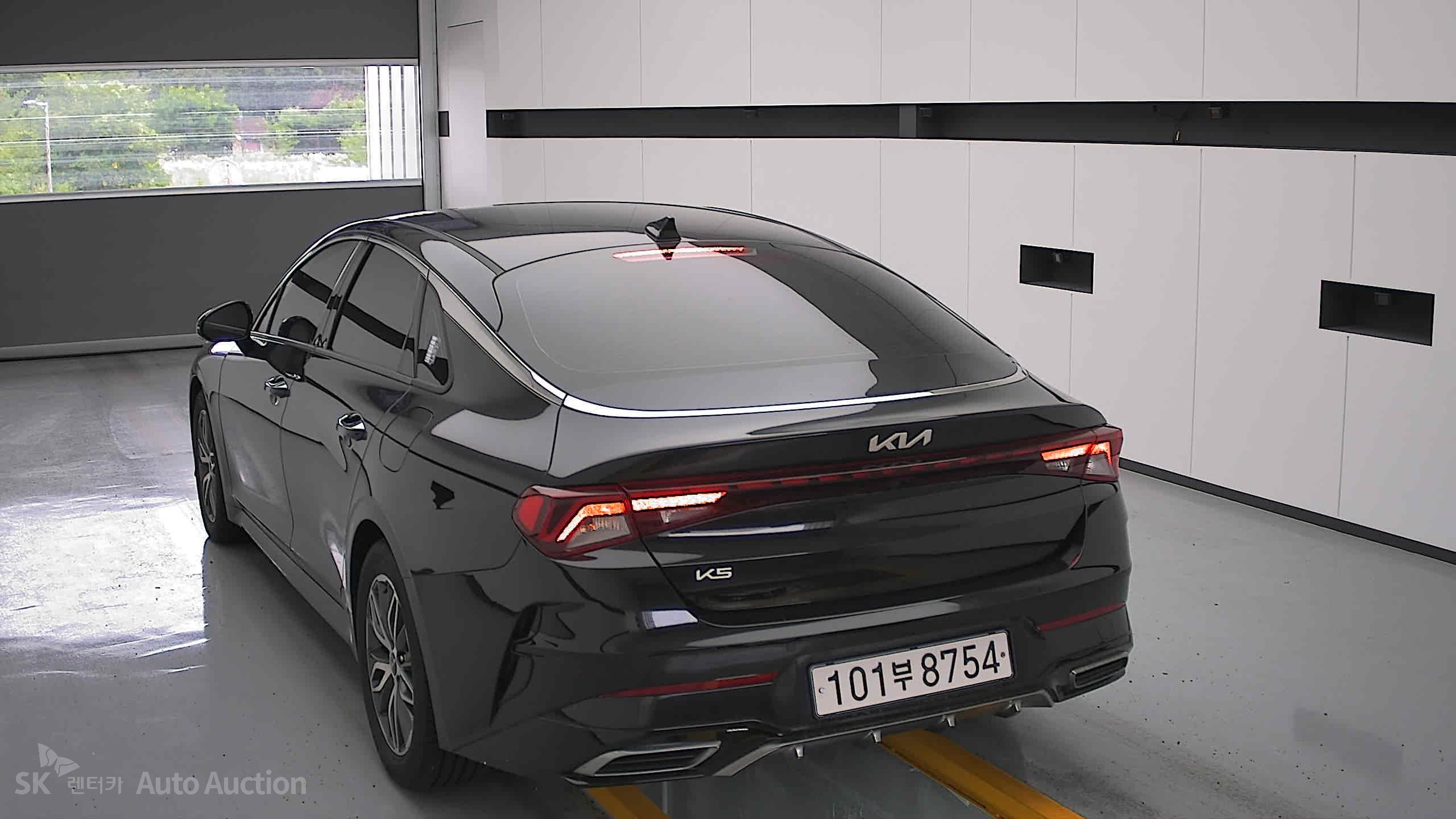 2023 - kia k5