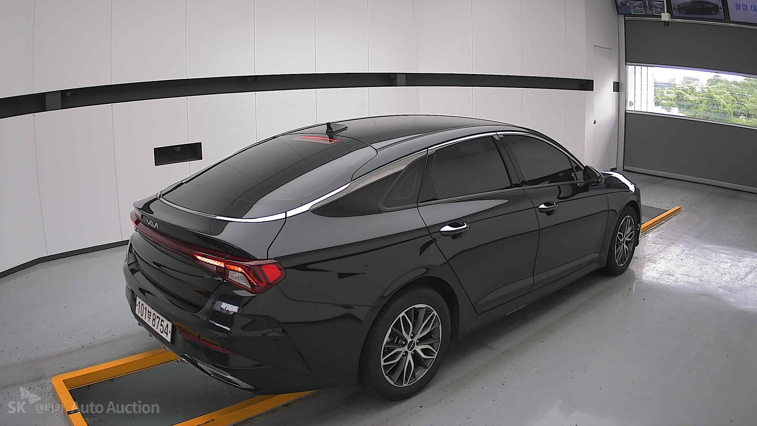 2023 - kia k5