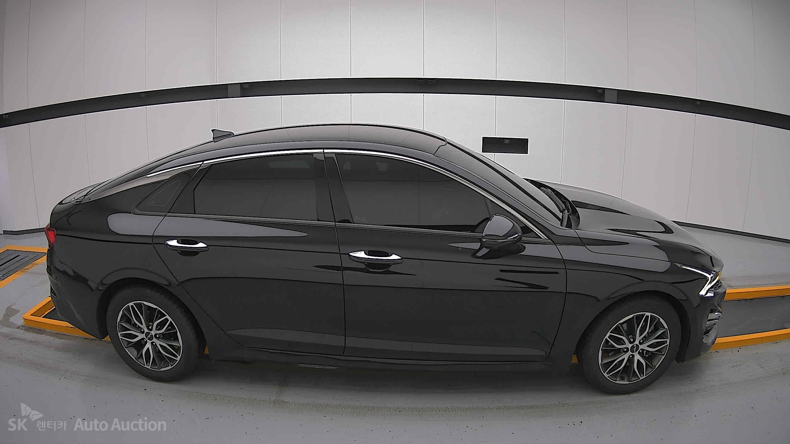 2023 - kia k5