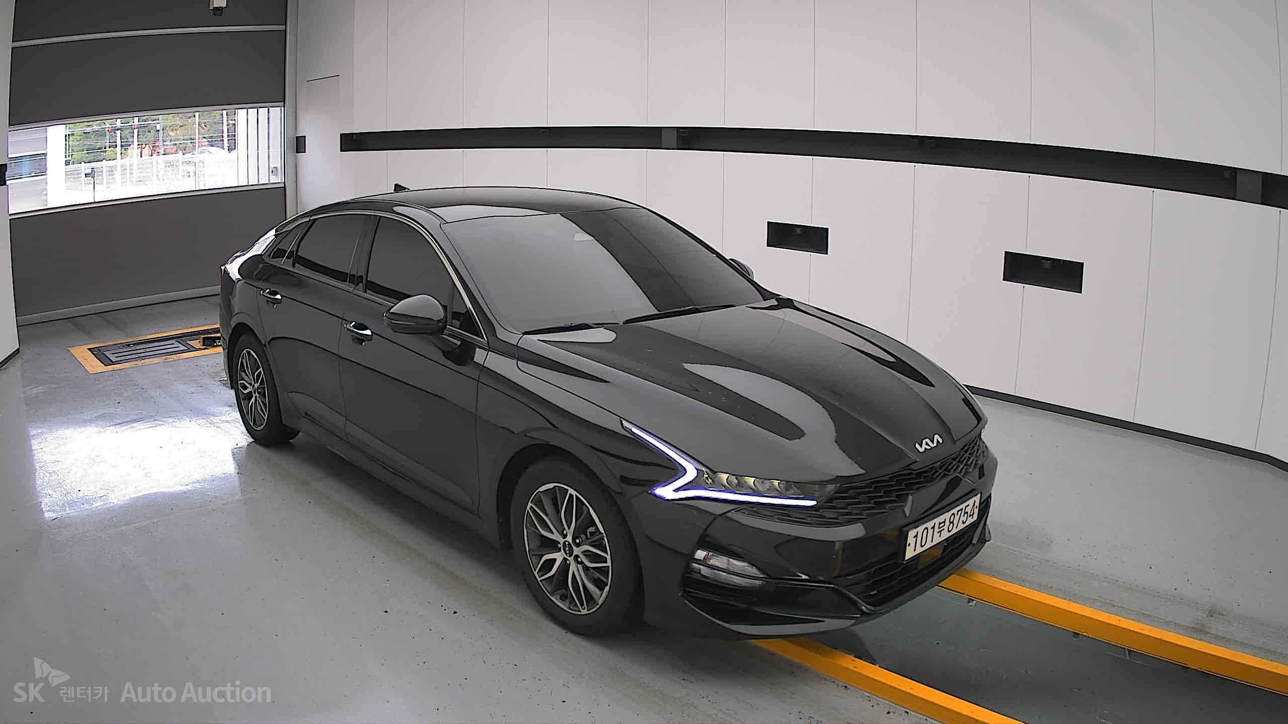 2023 - kia k5
