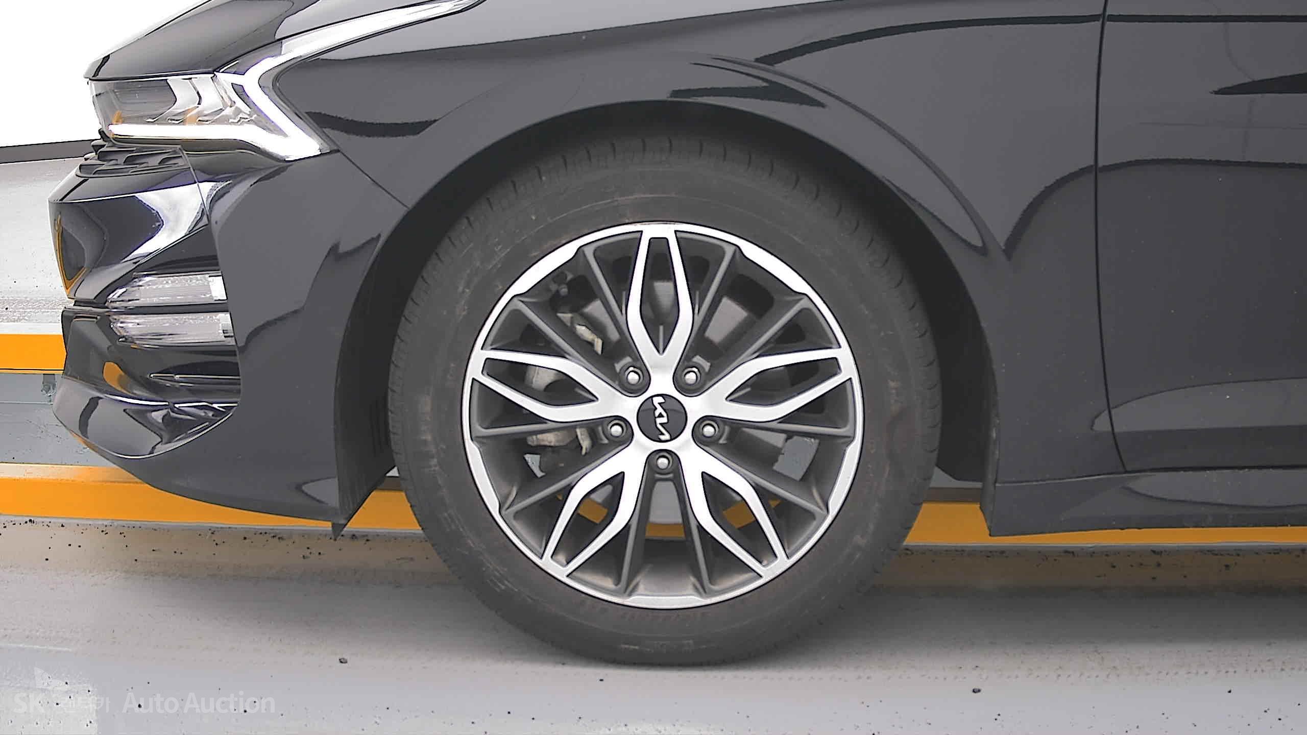 2023 - kia k5