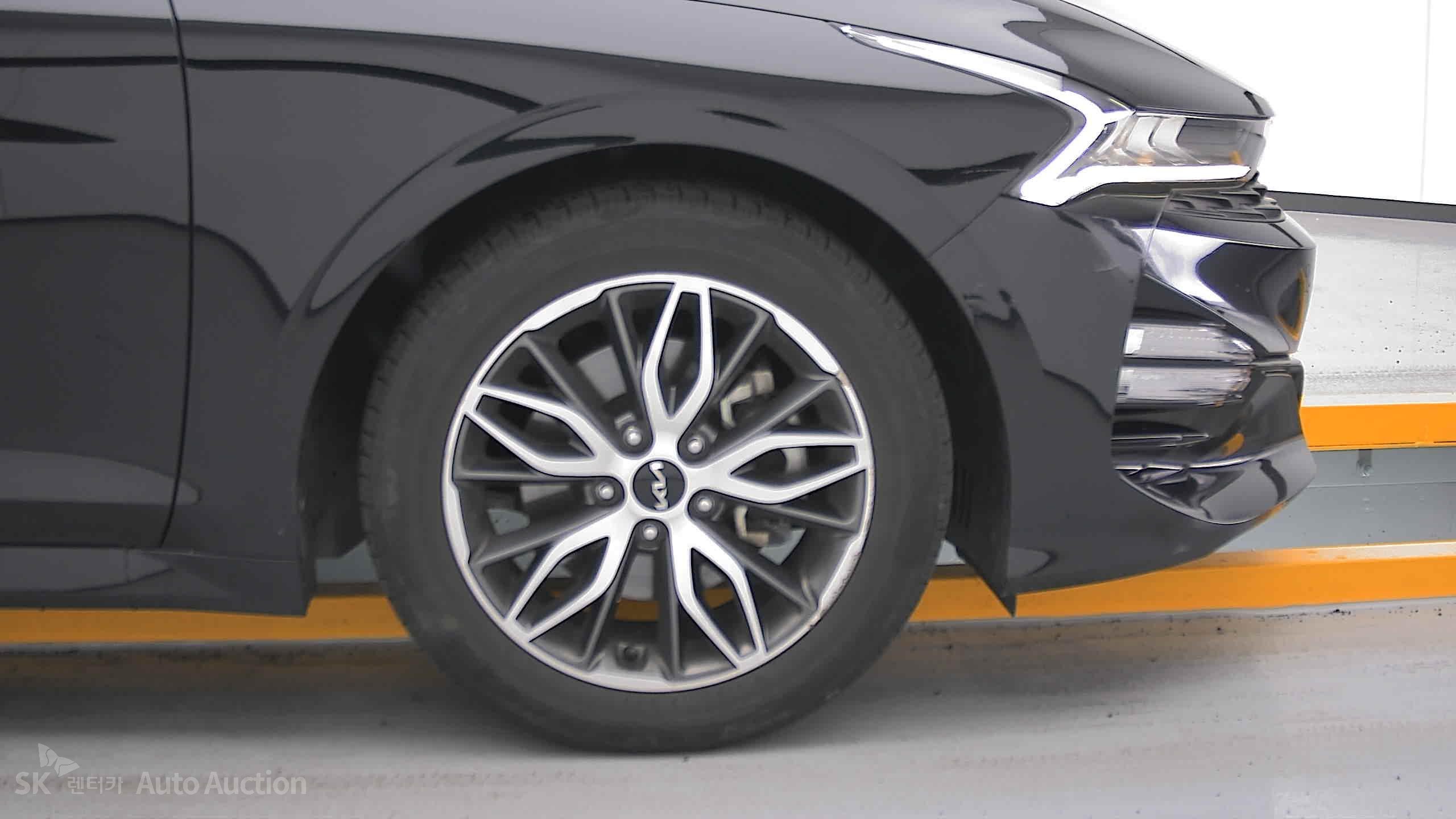 2023 - kia k5