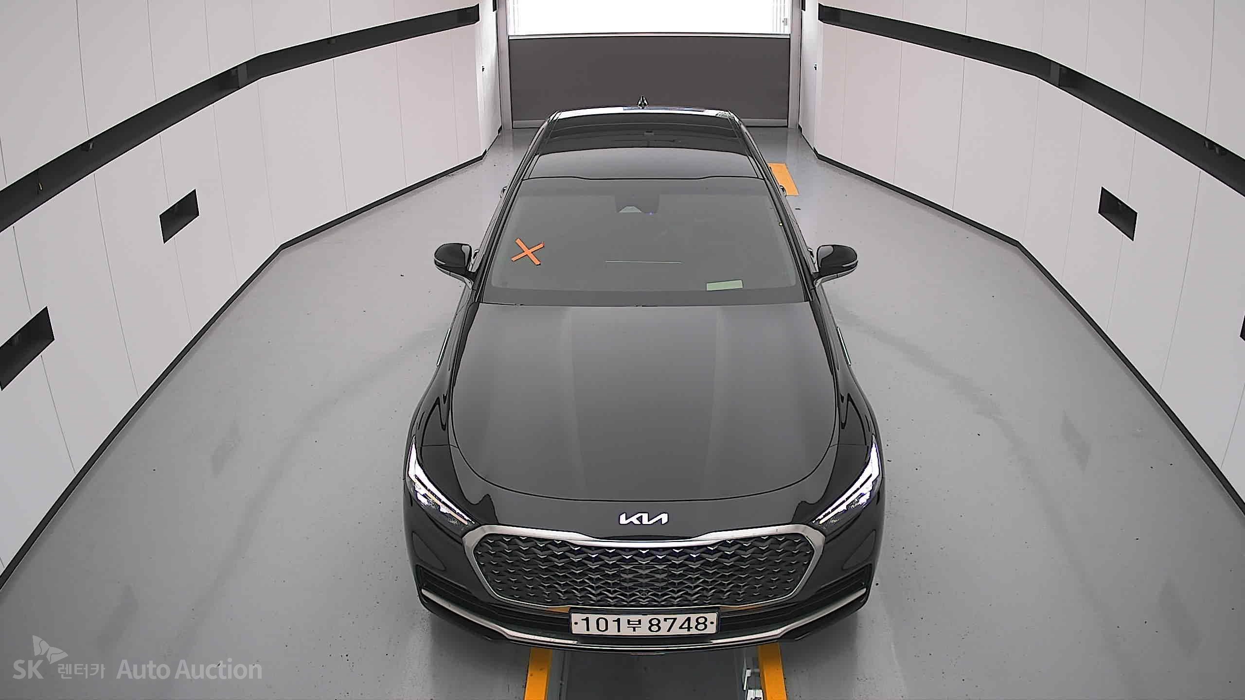 2022 - kia k9