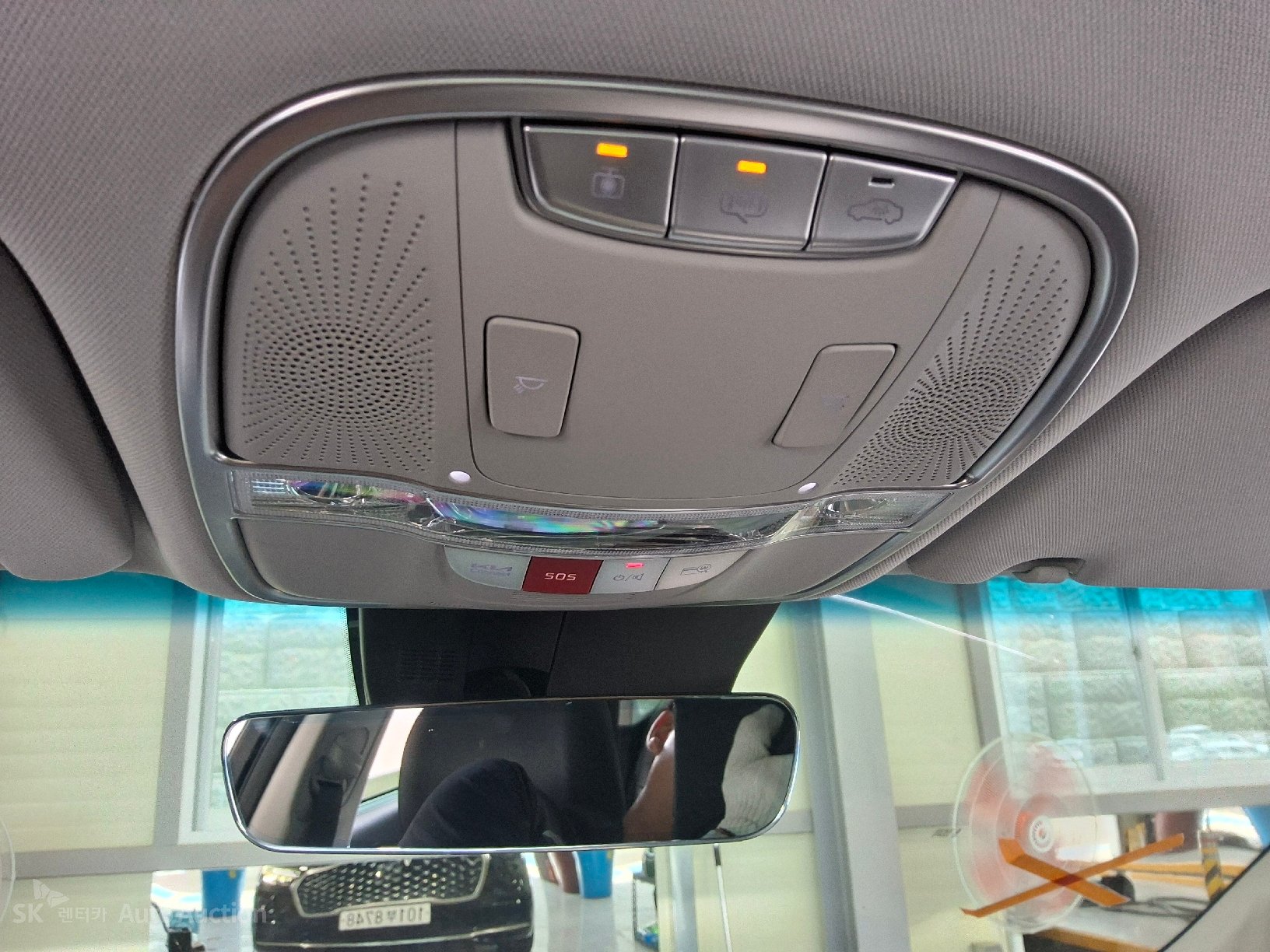 2022 - kia k9