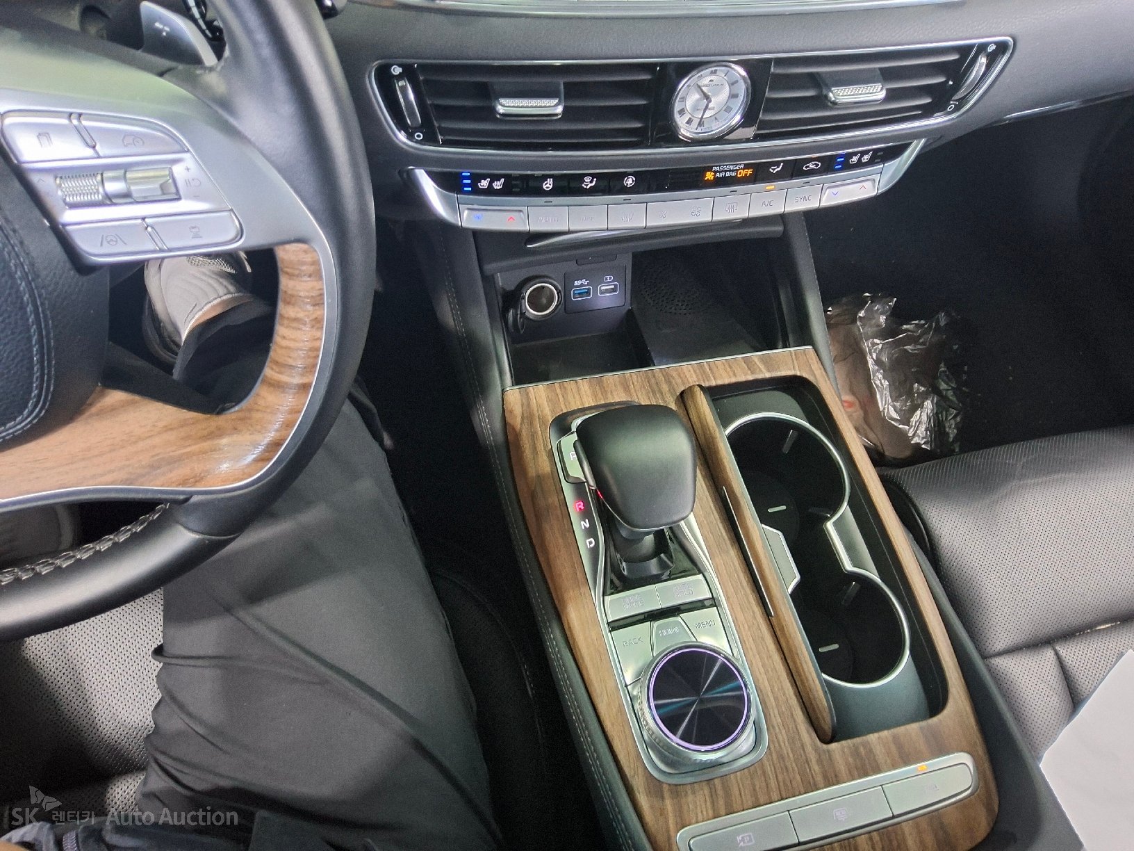 2022 - kia k9