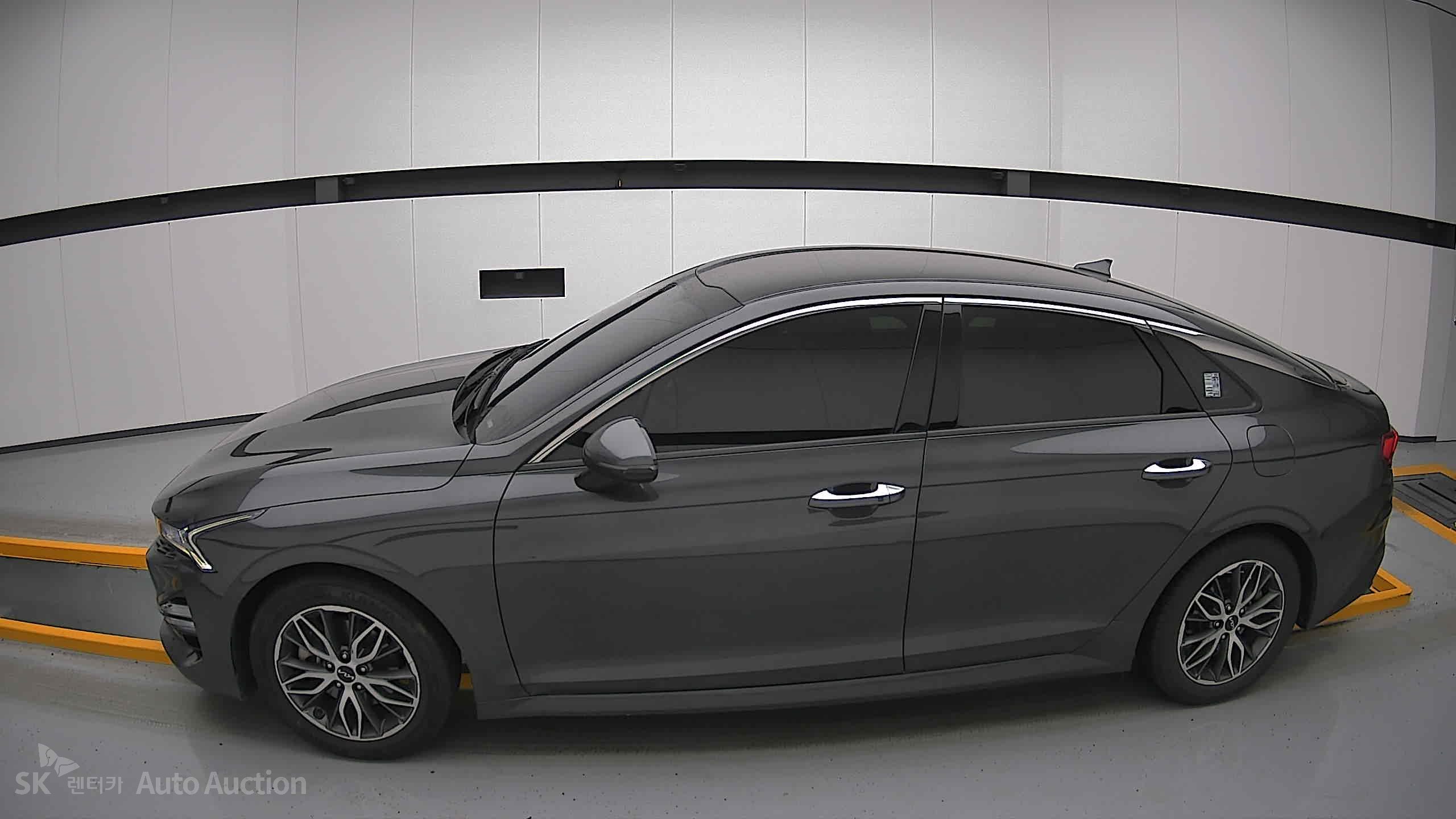 2023 - kia k5