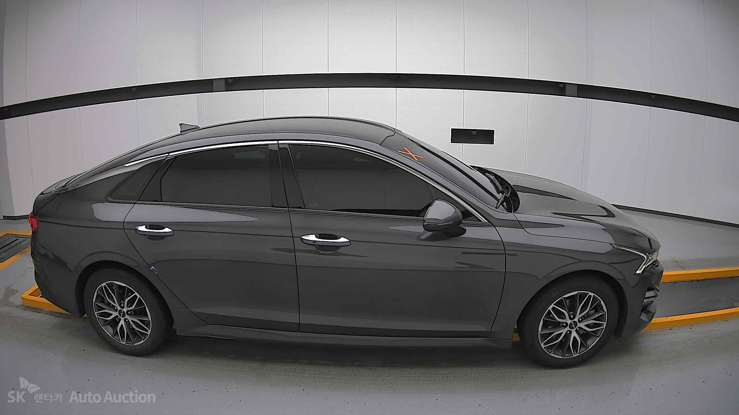 2023 - kia k5
