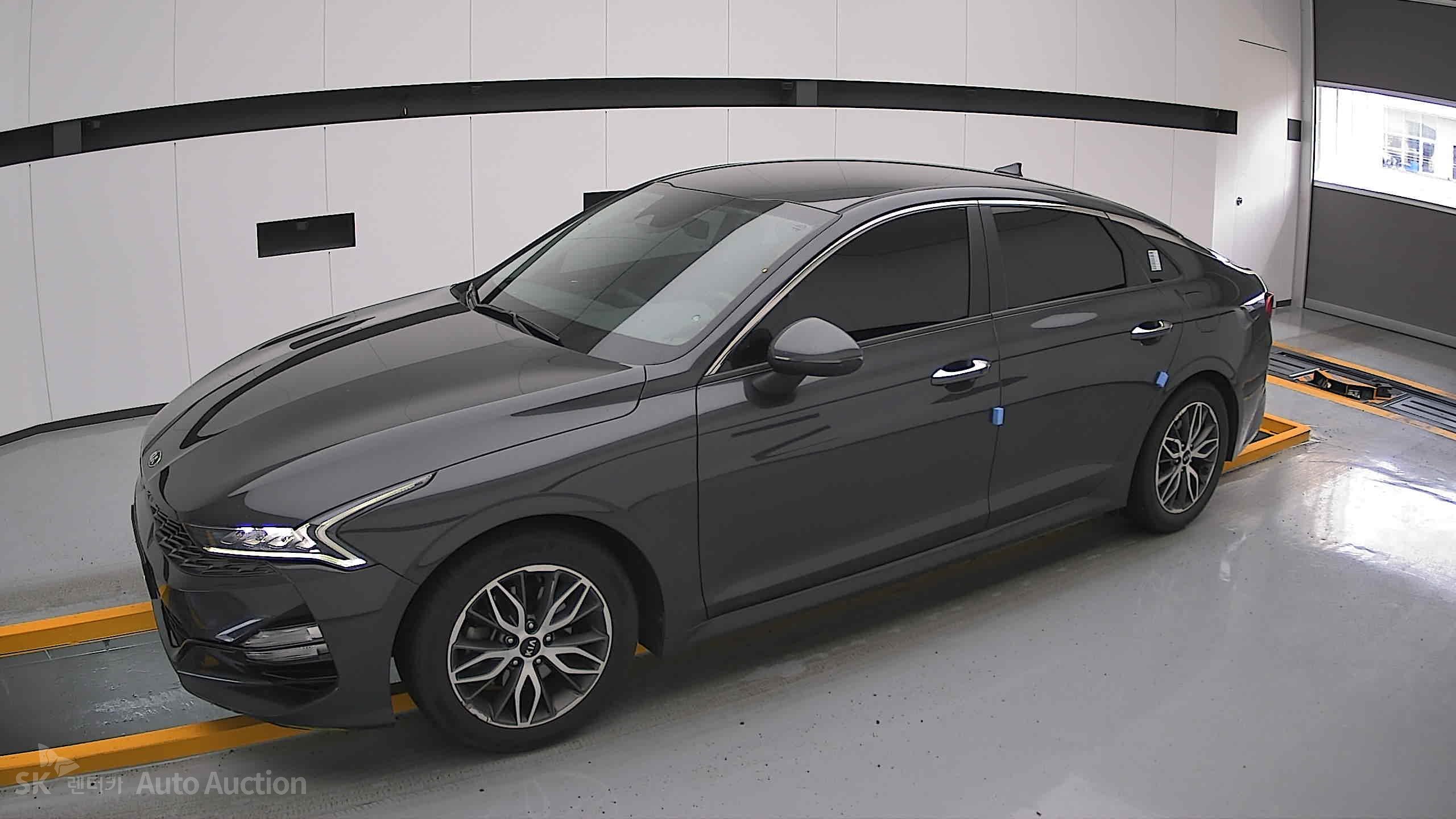 2020 - kia k5
