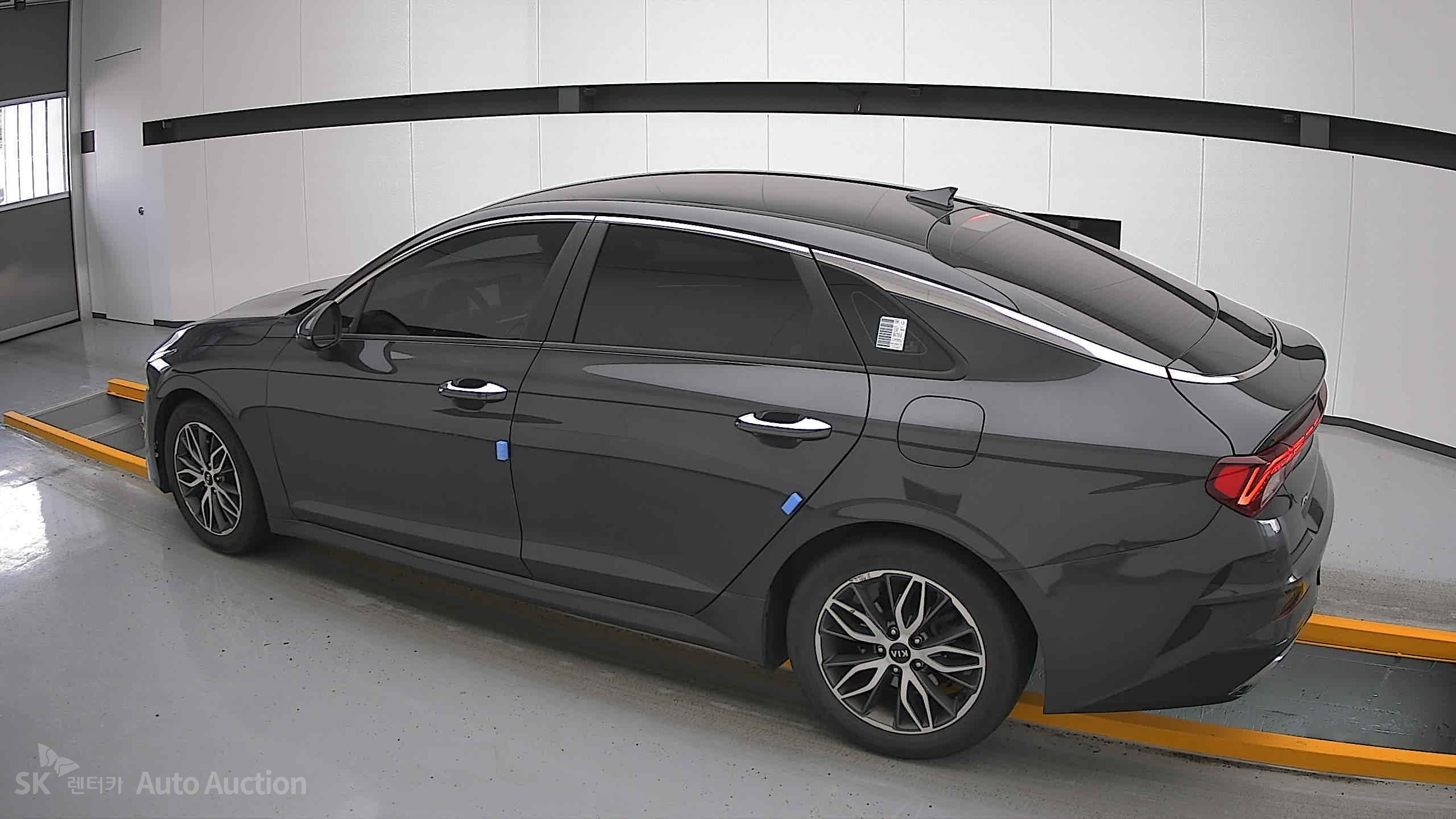 2020 - kia k5