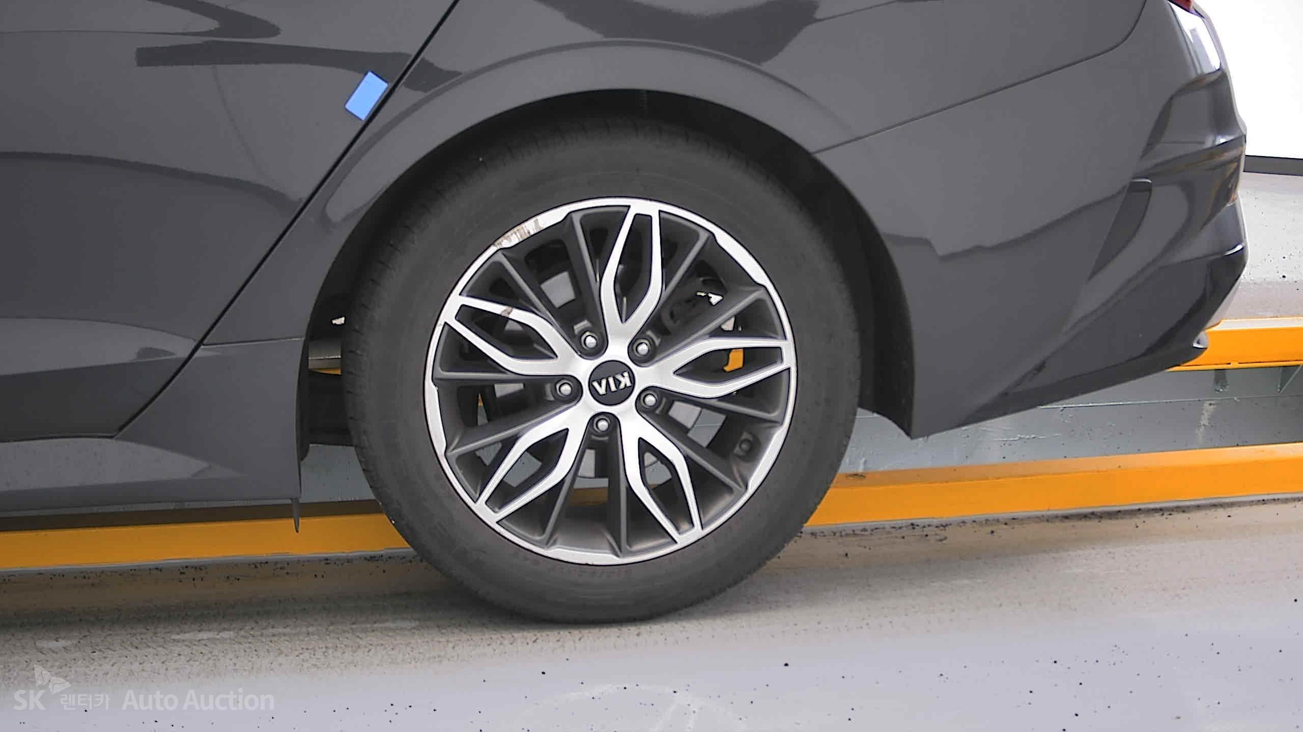 2020 - kia k5