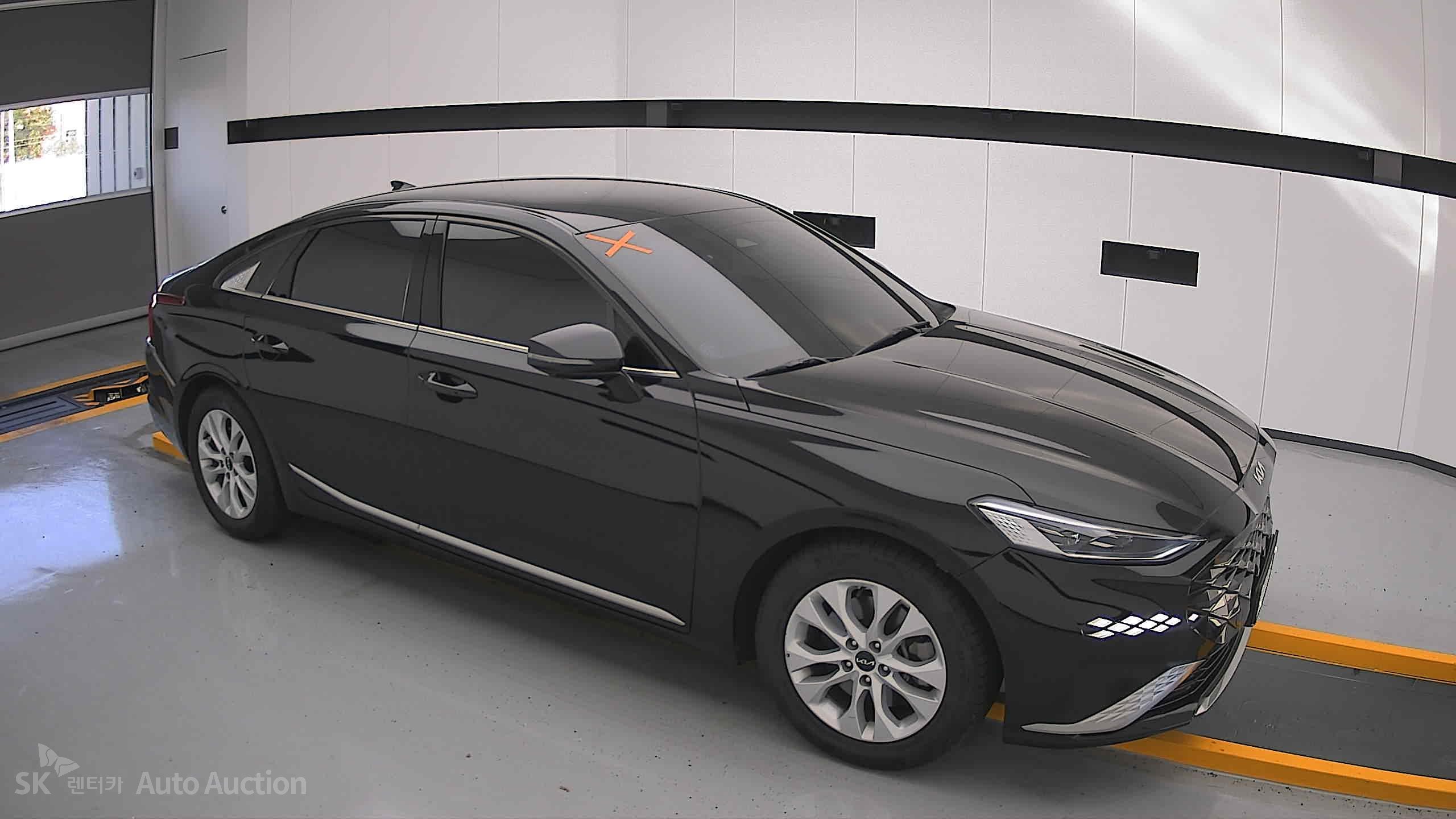 2023 - kia k8