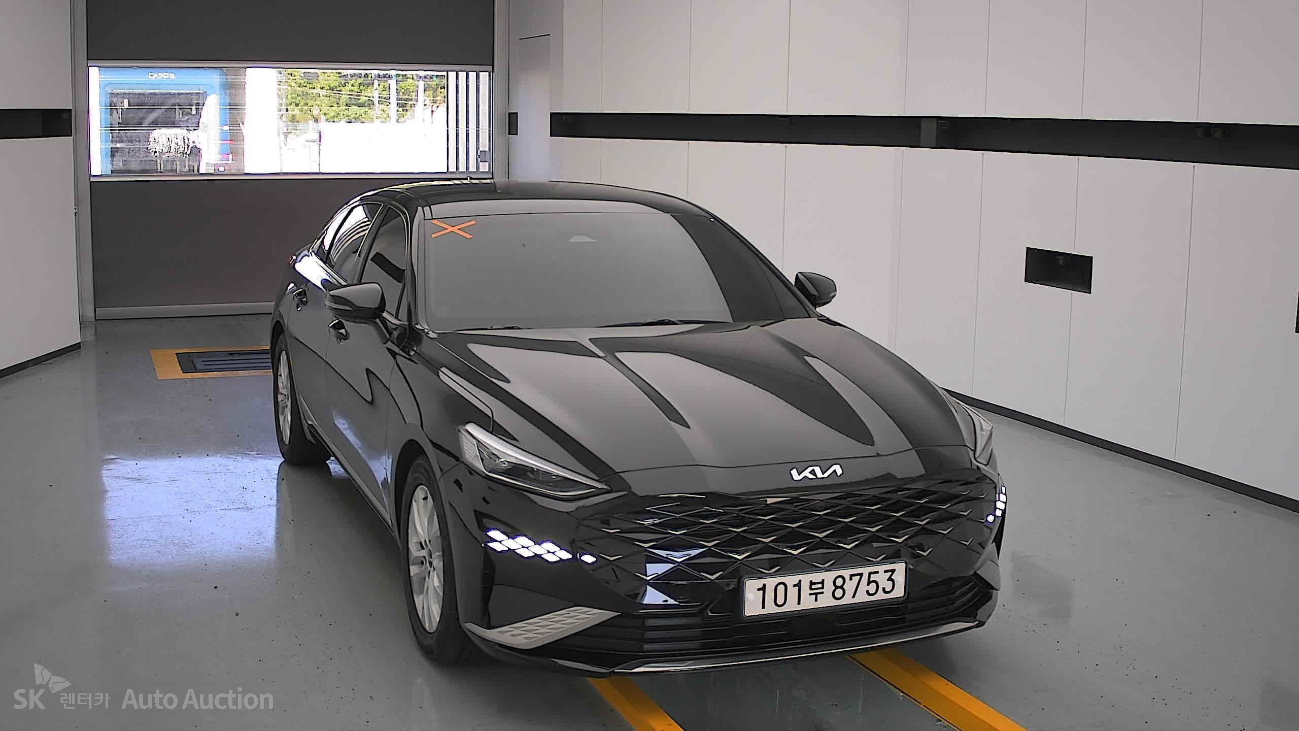 2023 - kia k8