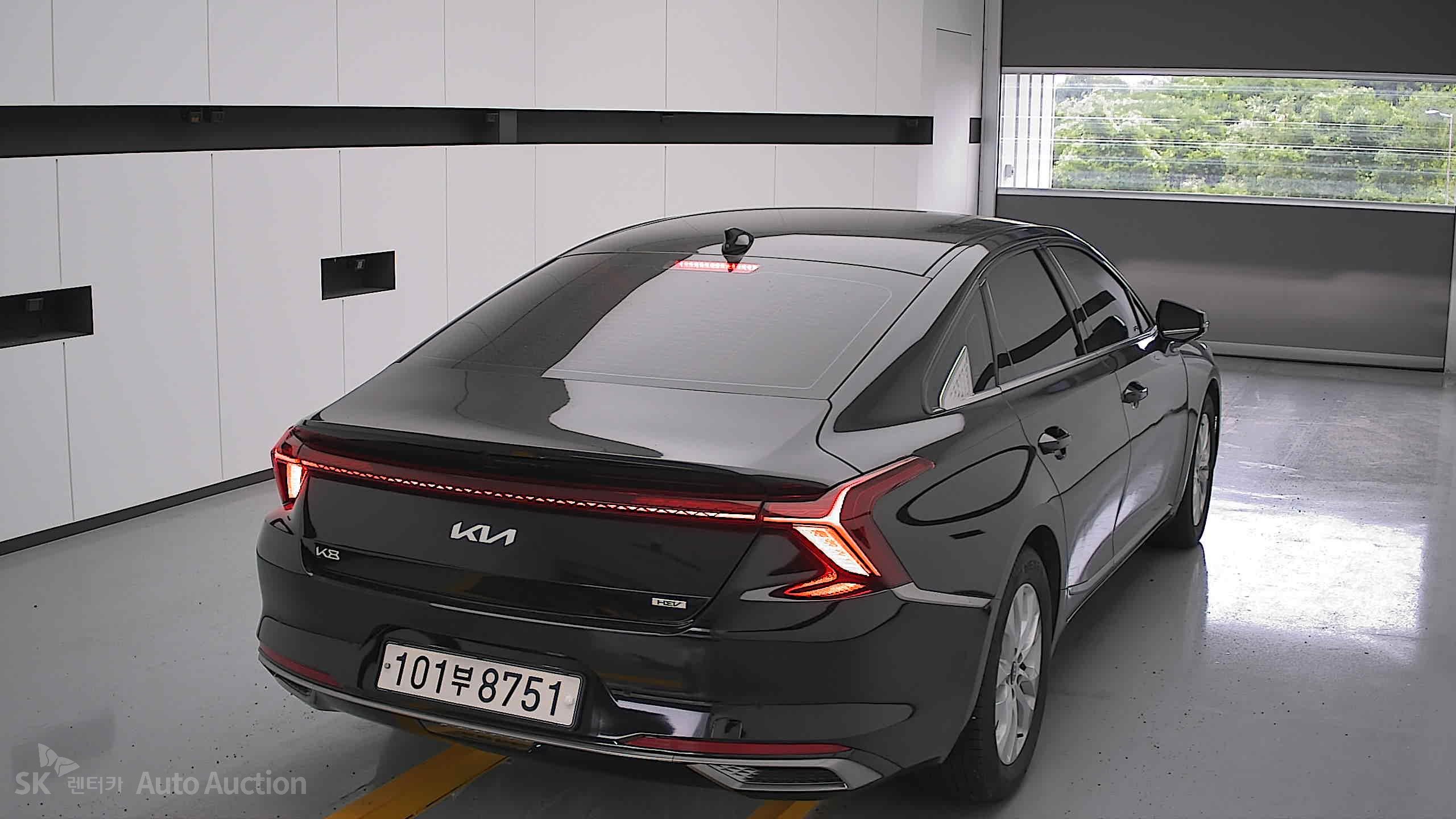 2023 - kia k8