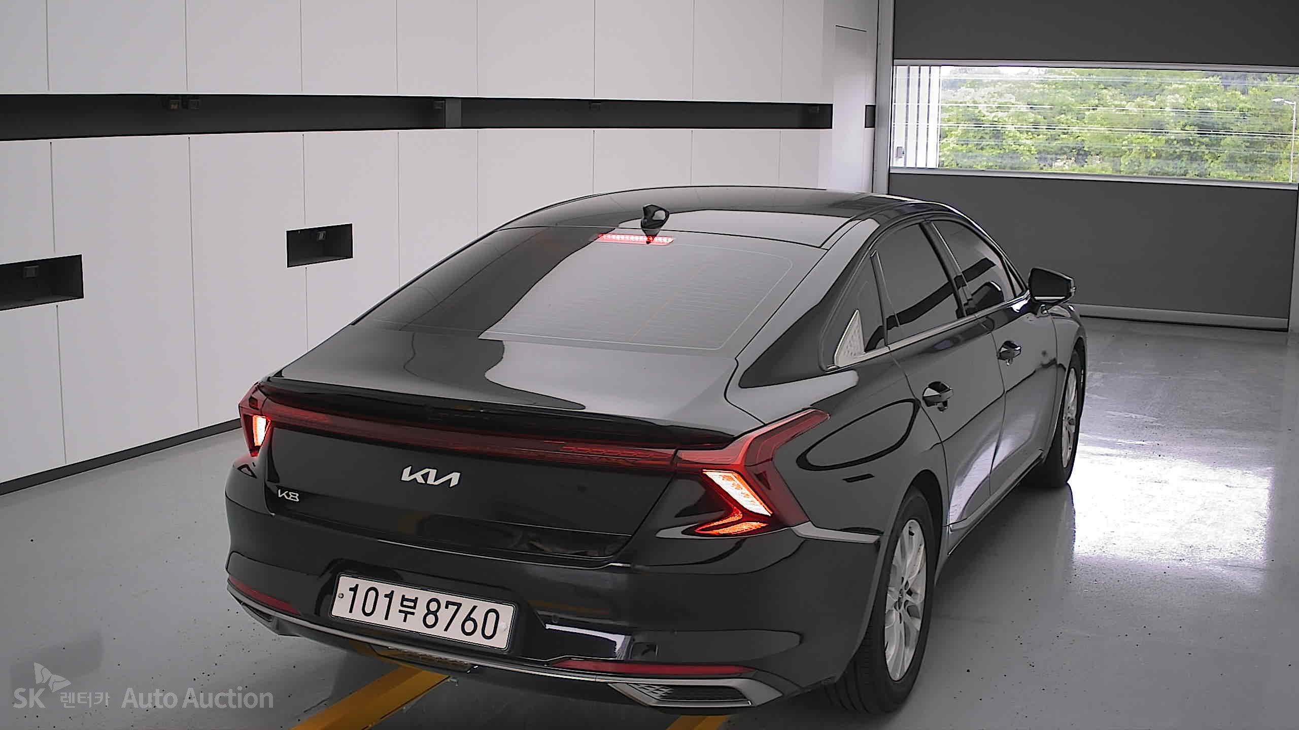 2023 - kia k8