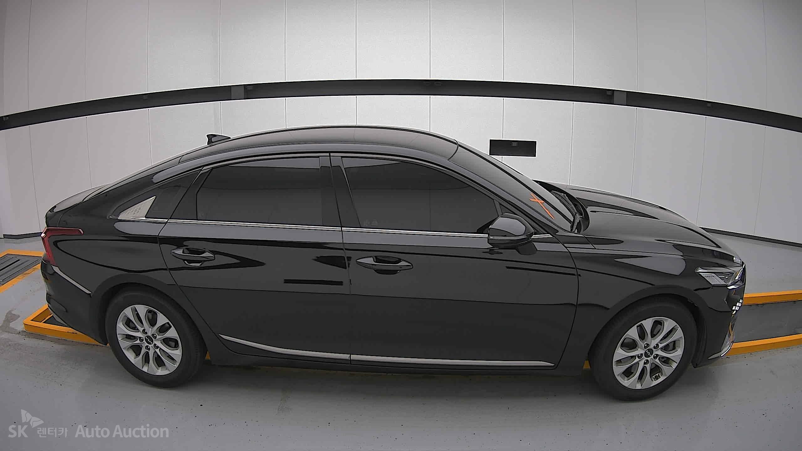 2023 - kia k8