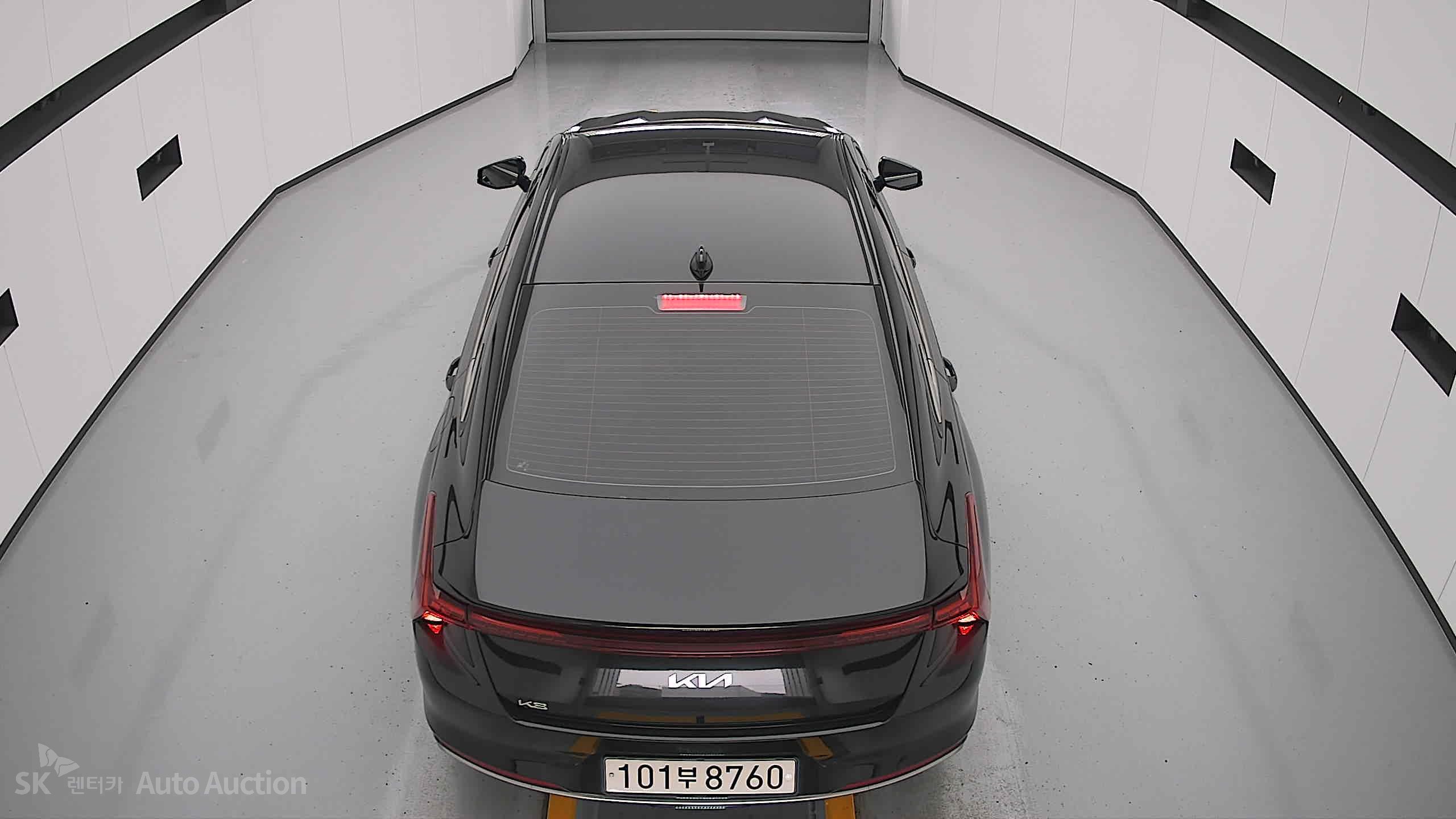 2023 - kia k8